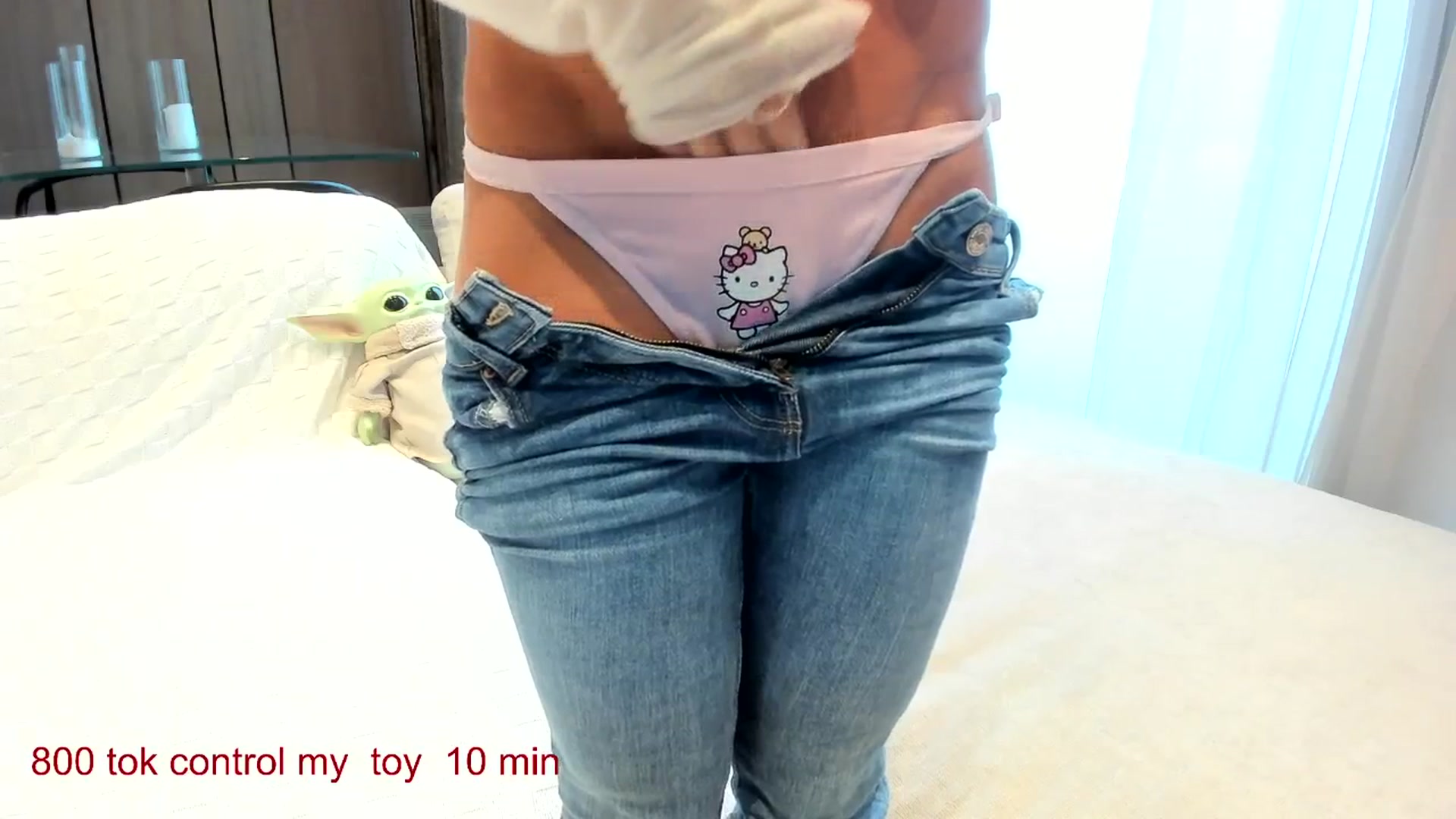 Gallery image thumbnail from CarolinaHerer's myfreecams stream on, 10/25/2025, 07:52 image 5 of 20