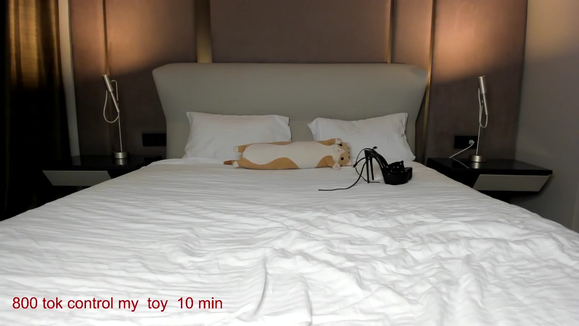 Gallery image thumbnail from CarolinaHerer's myfreecams stream on, 03/05/2026, 14:14 image 4 of 20
