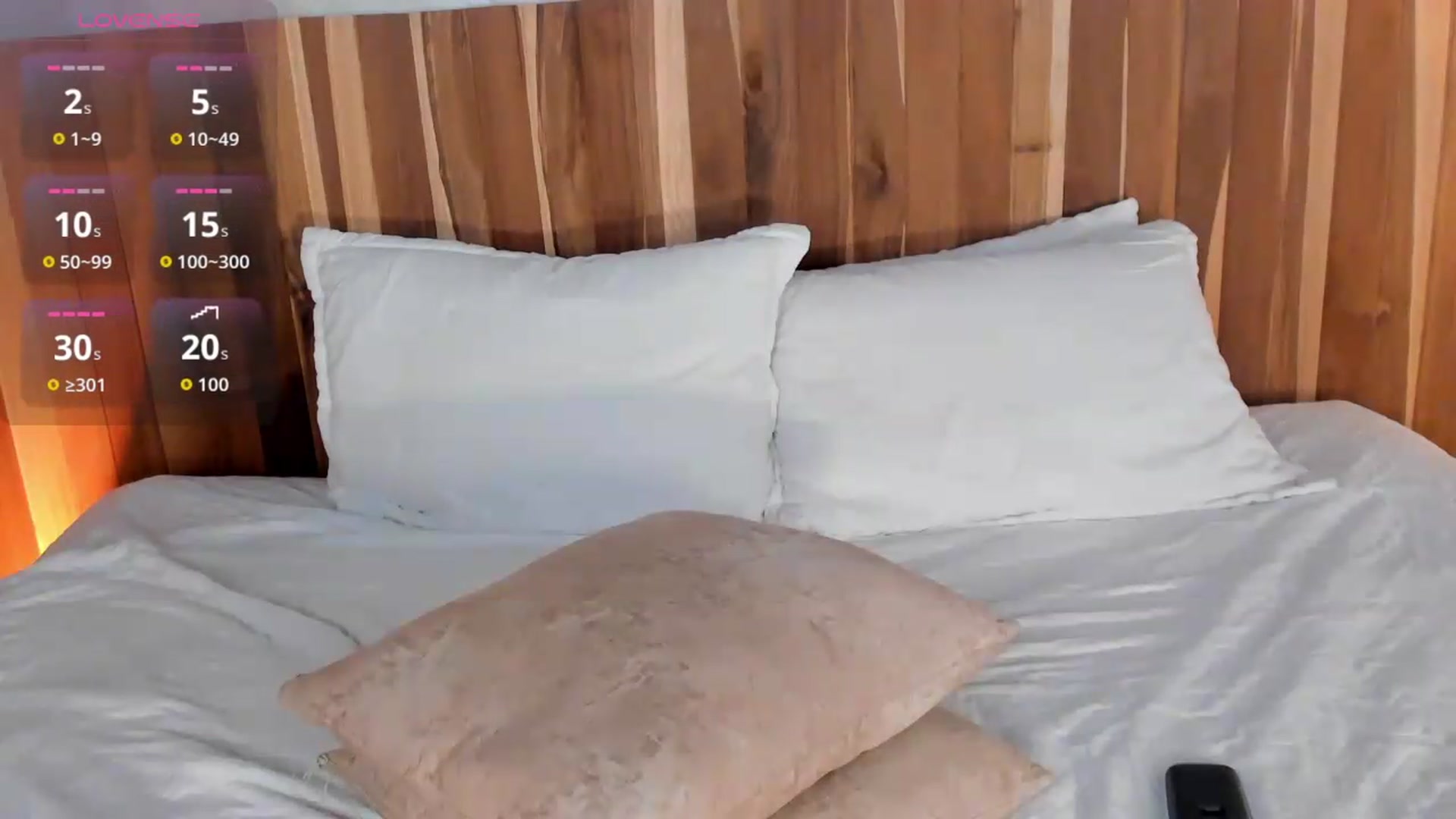 Gallery image thumbnail from CarolinaJoness's myfreecams stream on, 07/18/2026, 10:57 image 8 of 20