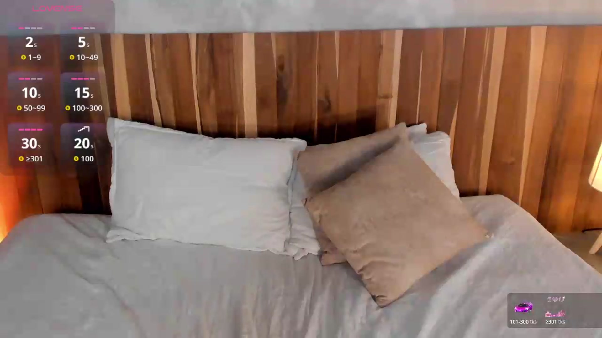 Gallery image thumbnail from CarolinaJoness's myfreecams stream on, 07/18/2026, 11:16 image 6 of 20