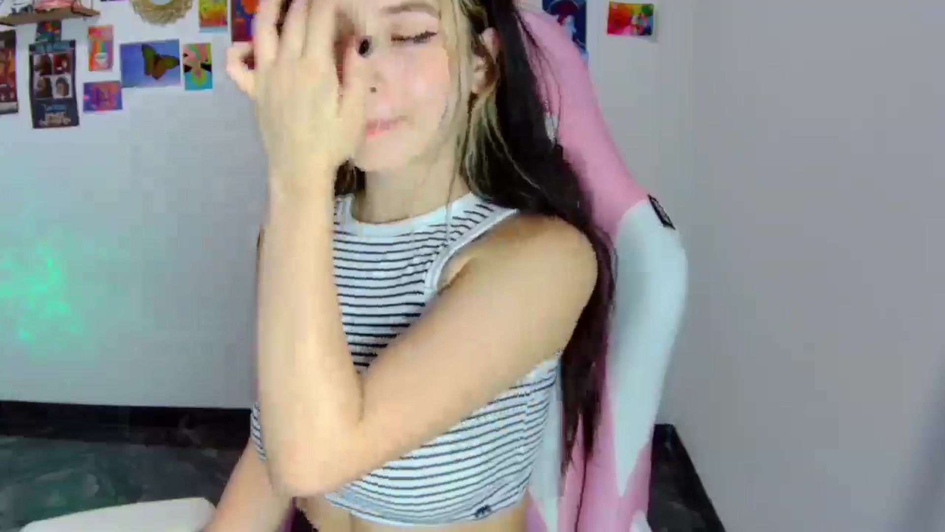 Gallery image thumbnail from CarolineJames's myfreecams stream on, 07/15/2025, 06:05 image 6 of 20