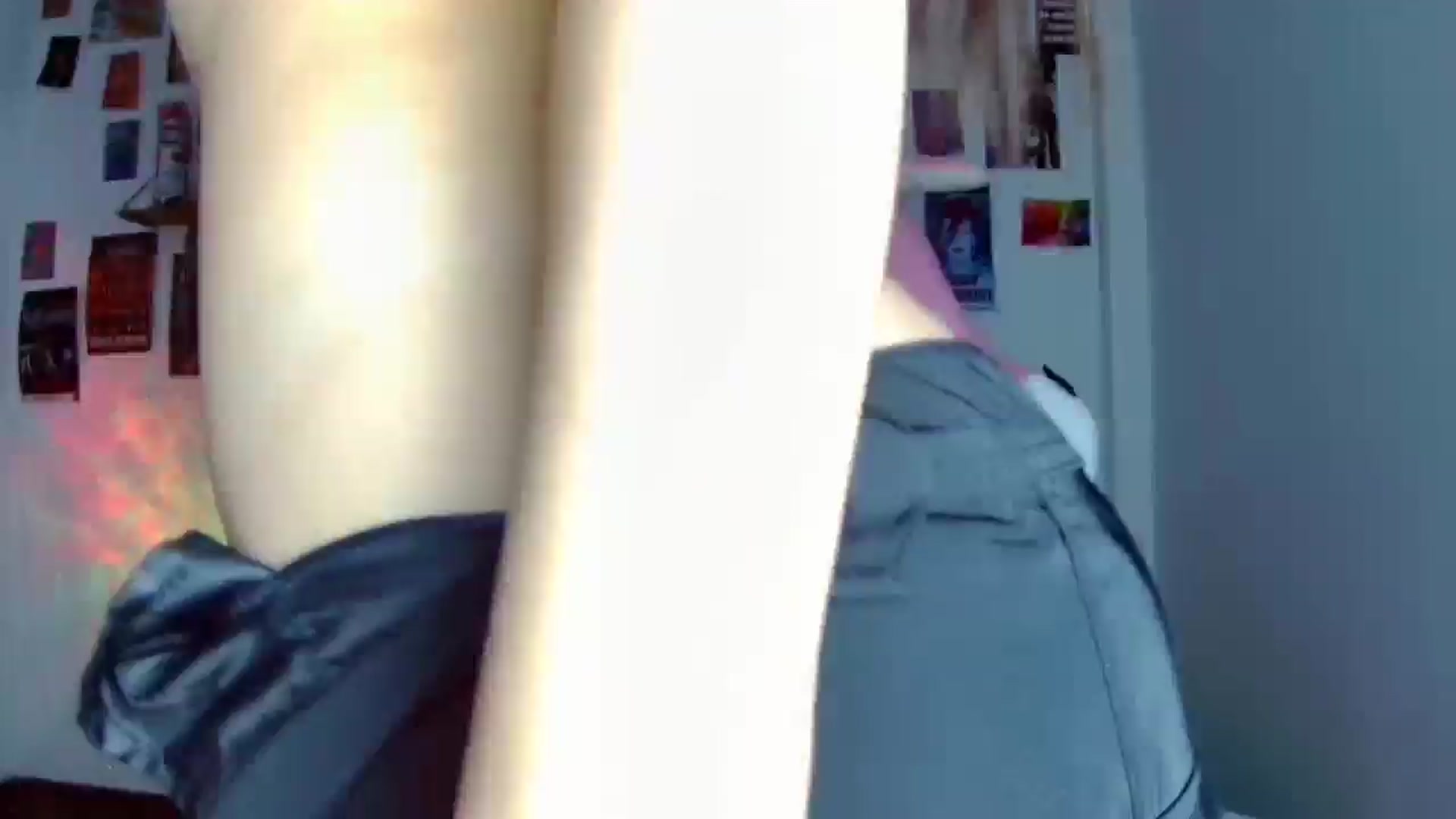 Gallery image thumbnail from CarolineJames's myfreecams stream on, 09/16/2025, 02:20 image 16 of 20
