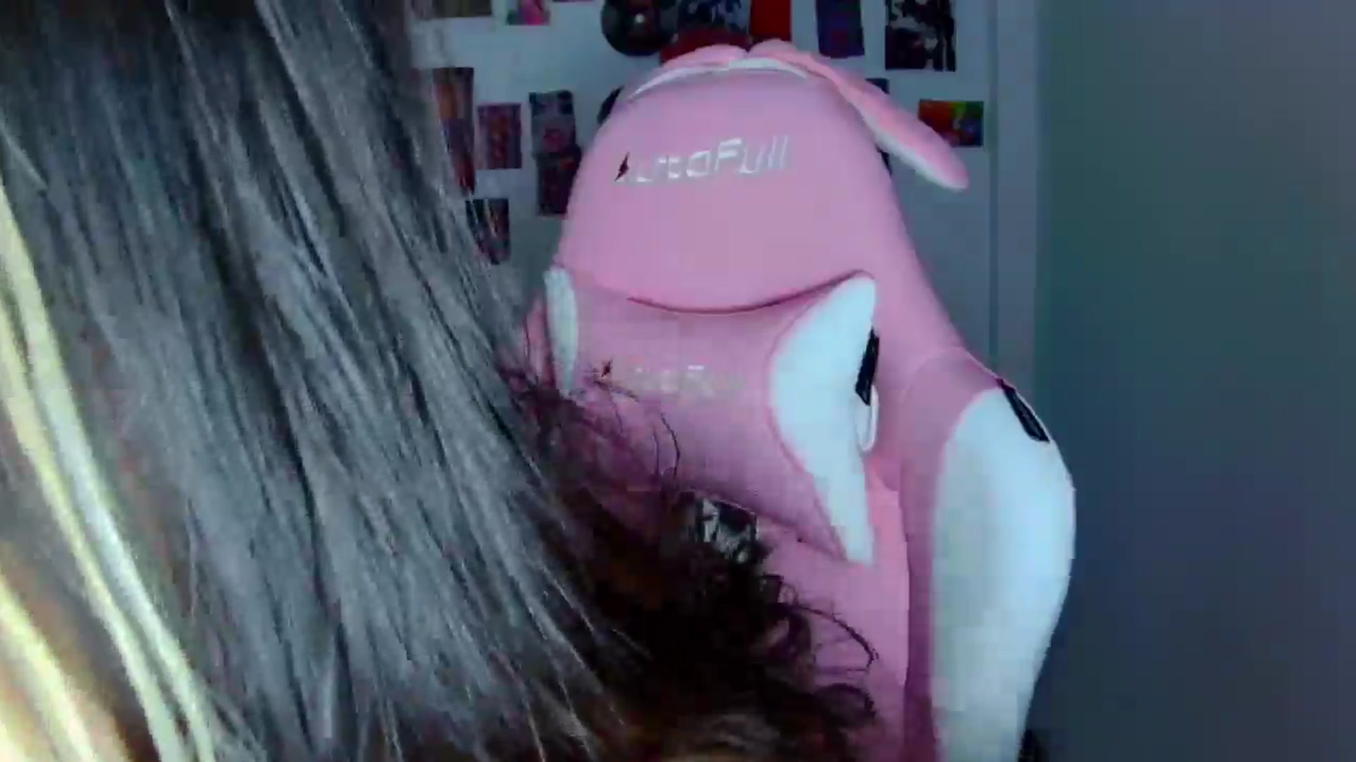 Gallery image thumbnail from CarolineJames's myfreecams stream on, 09/26/2025, 05:24 image 4 of 20