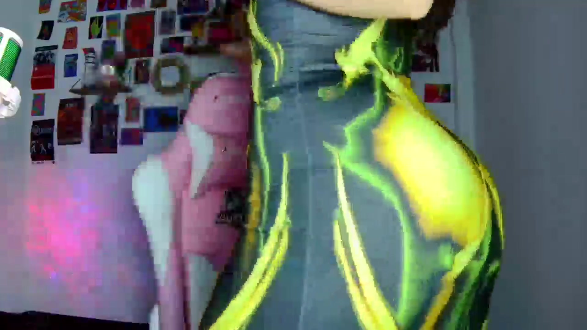 Gallery image thumbnail from CarolineJames's myfreecams stream on, 01/16/2026, 07:02 image 10 of 20