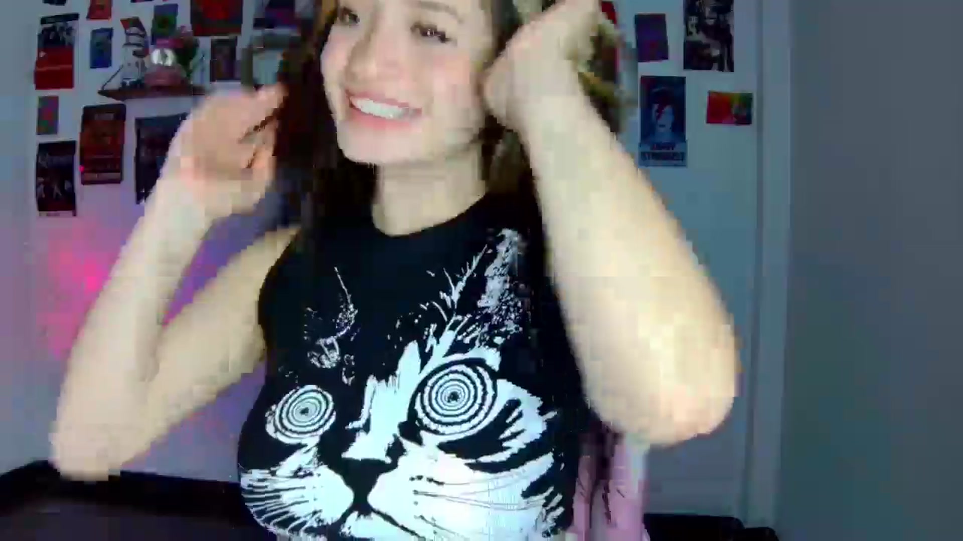 Gallery image thumbnail from CarolineJames's myfreecams stream on, 04/10/2026, 04:09 image 5 of 20