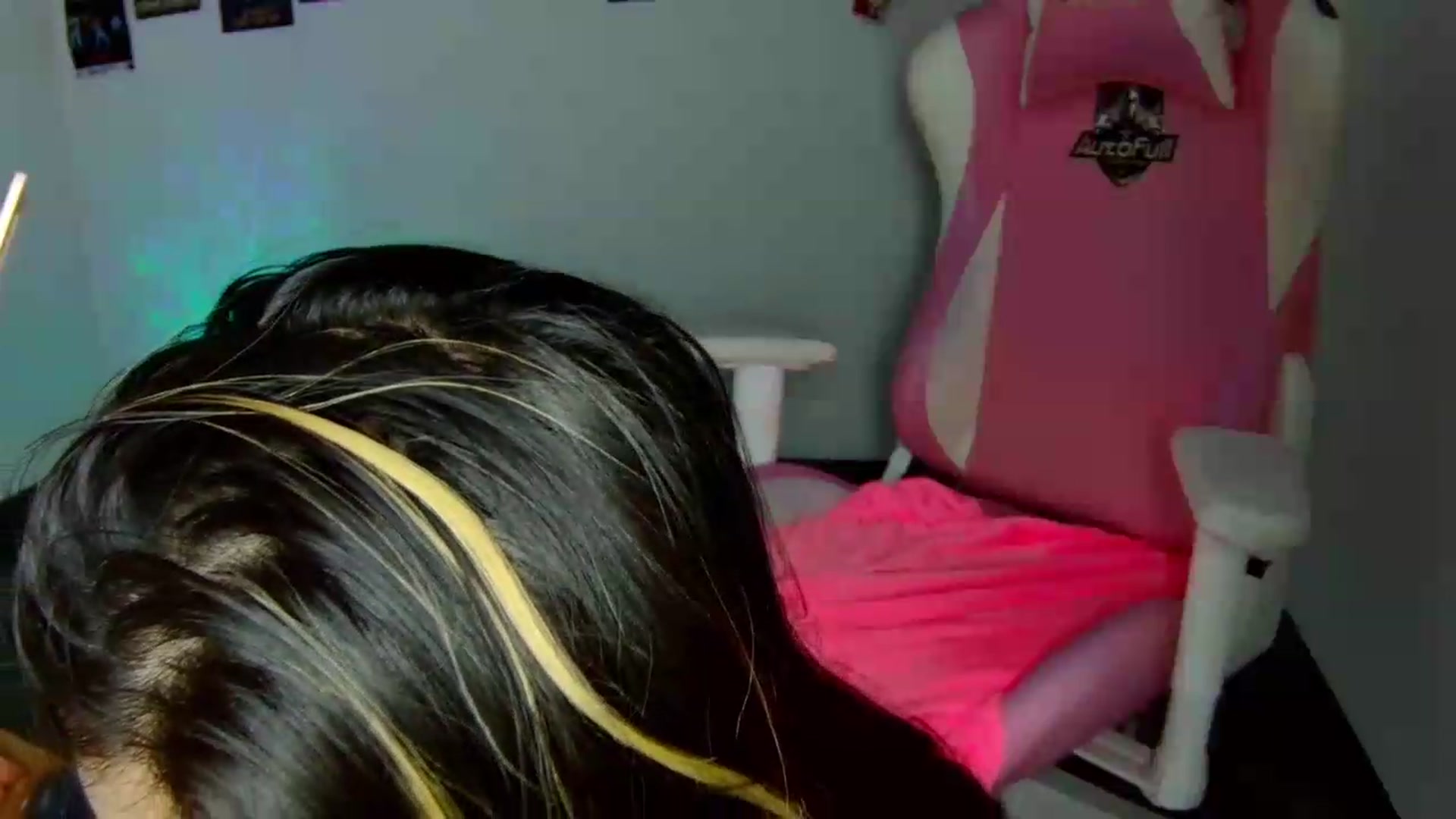 Gallery image thumbnail from CarolineJames's myfreecams stream on, 06/12/2026, 01:09 image 6 of 20