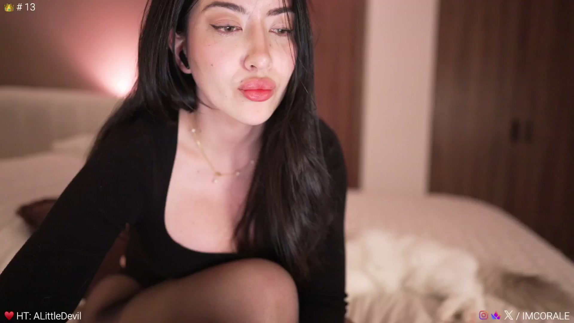 Gallery image thumbnail from Caroline_'s myfreecams stream on, 03/21/2026, 06:44 image 6 of 20