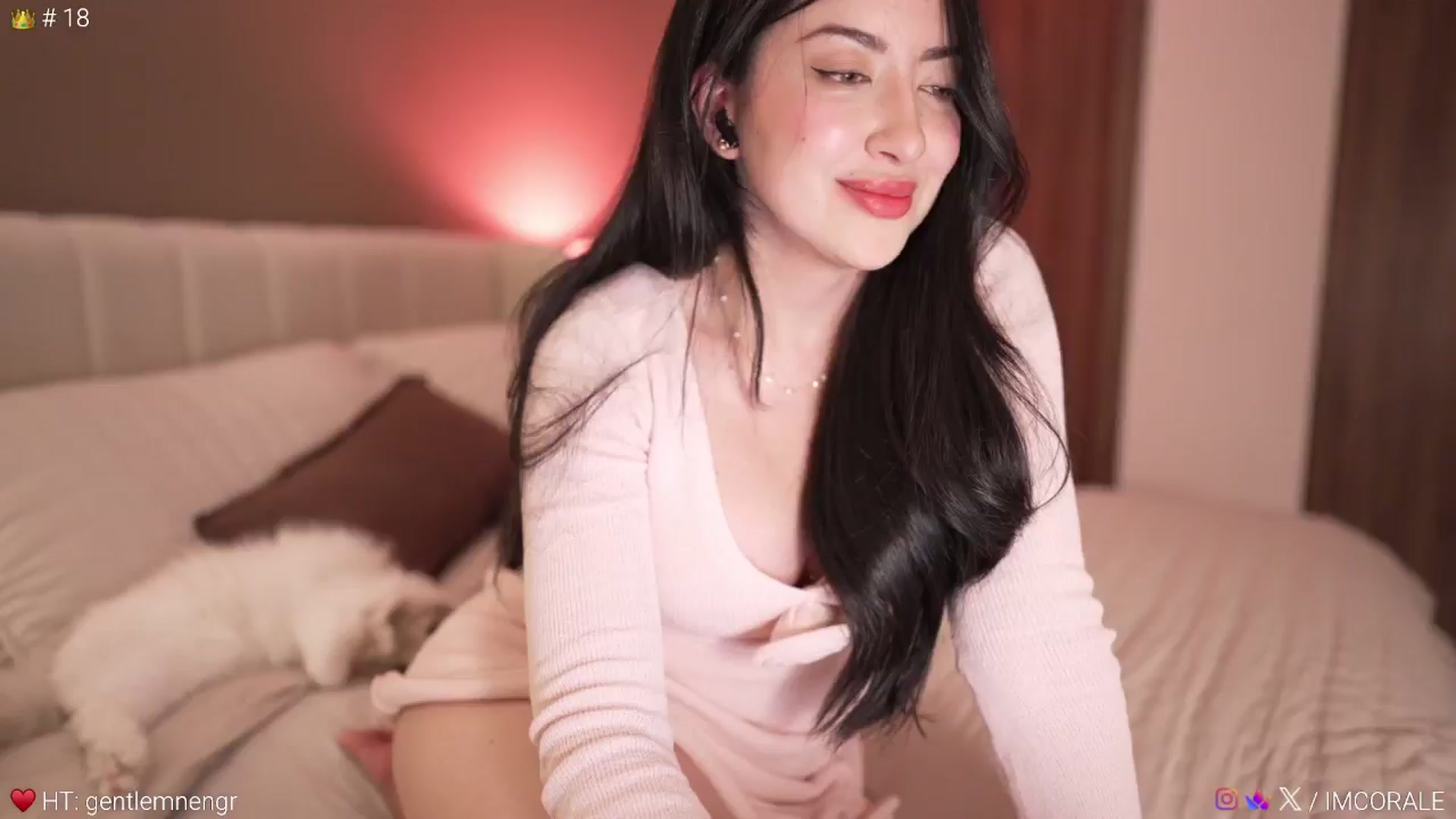 Gallery image thumbnail from Caroline_'s myfreecams stream on, 03/26/2026, 05:04 image 10 of 20