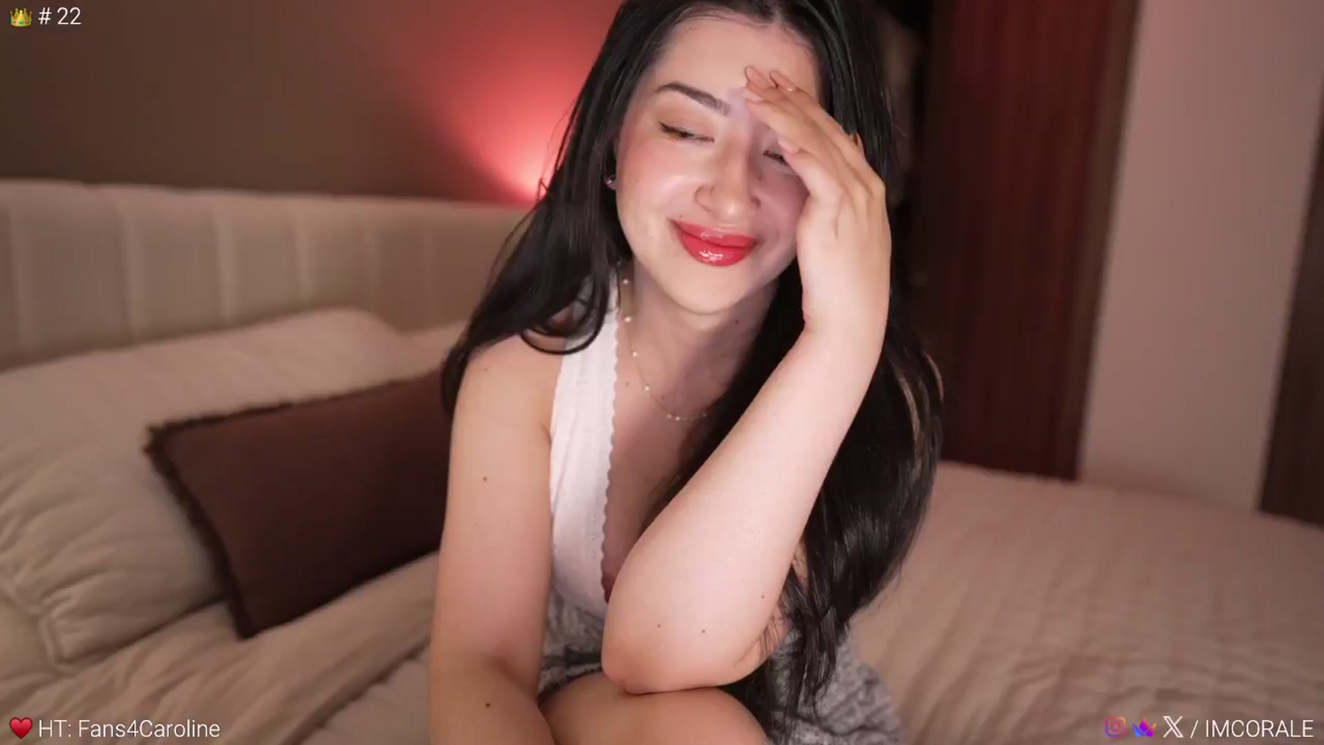 Gallery image thumbnail from Caroline_'s myfreecams stream on, 03/27/2026, 03:07 image 5 of 20