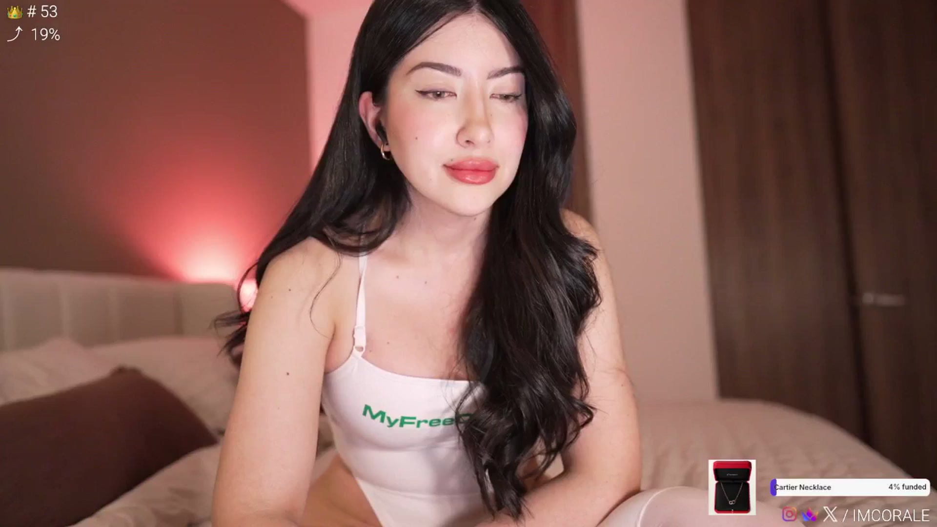 Gallery image thumbnail from Caroline_'s myfreecams stream on, 04/10/2026, 04:08 image 20 of 20