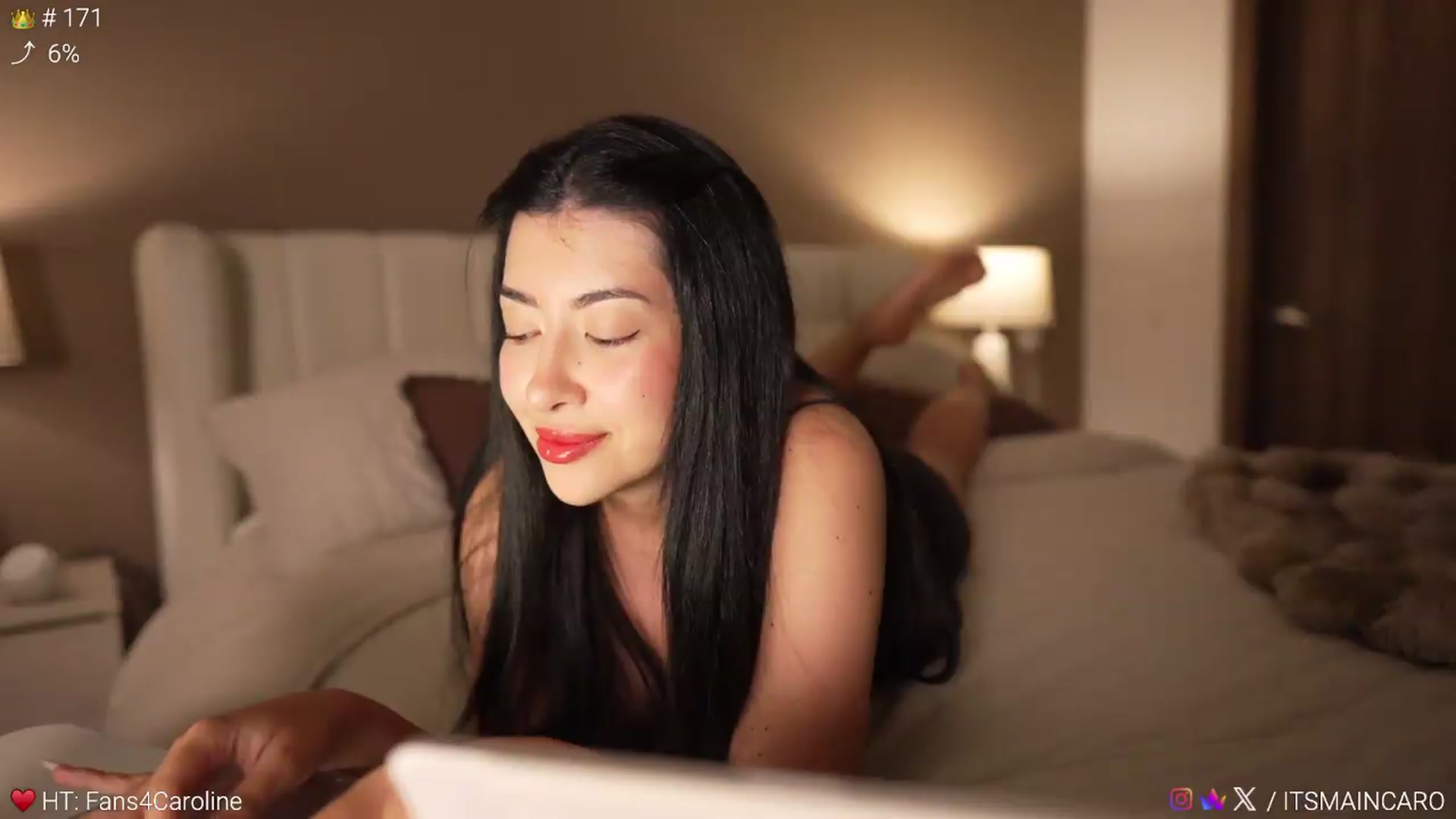 Gallery image thumbnail from Caroline_'s myfreecams stream on, 06/07/2026, 05:32 image 2 of 20