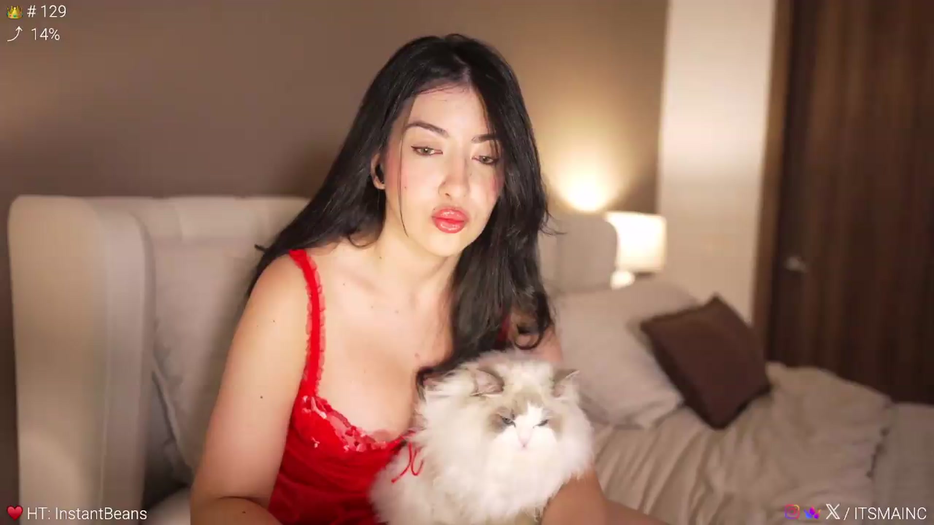Gallery image thumbnail from Caroline_'s myfreecams stream on, 06/13/2026, 05:02 image 5 of 20