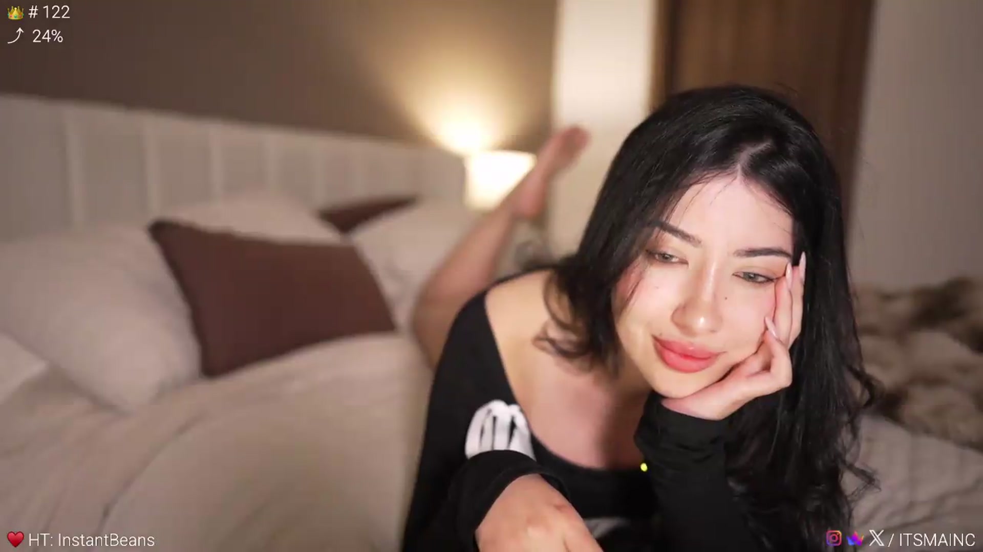 Gallery image thumbnail from Caroline_'s myfreecams stream on, 06/21/2026, 04:28 image 20 of 20