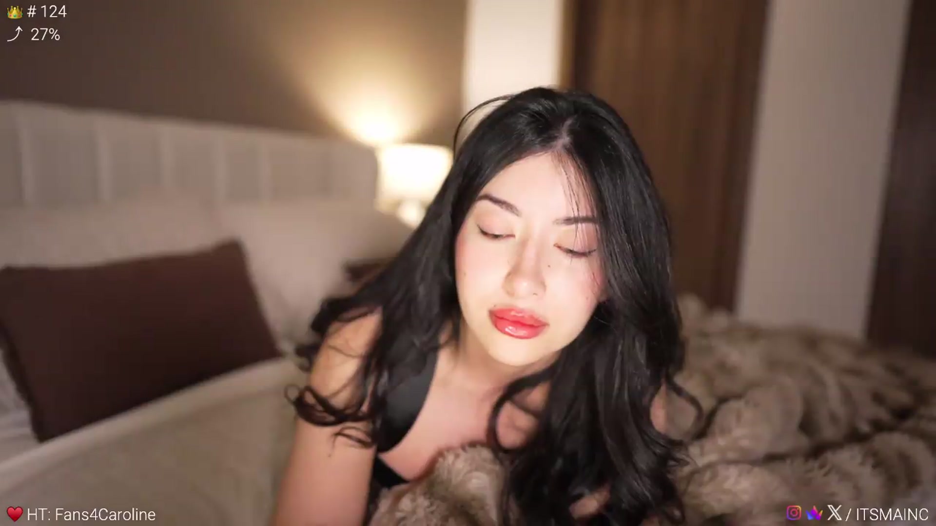 Gallery image thumbnail from Caroline_'s myfreecams stream on, 06/24/2026, 05:29 image 19 of 20