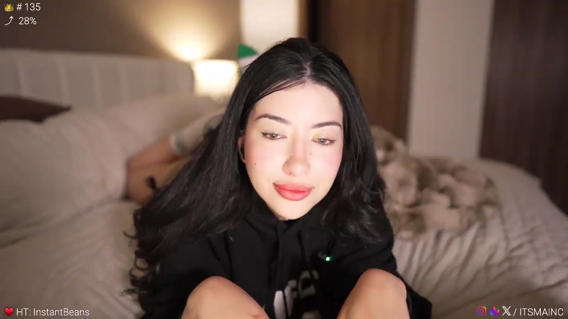 Gallery image thumbnail from Caroline_'s myfreecams stream on, 06/26/2026, 06:03 image 20 of 20