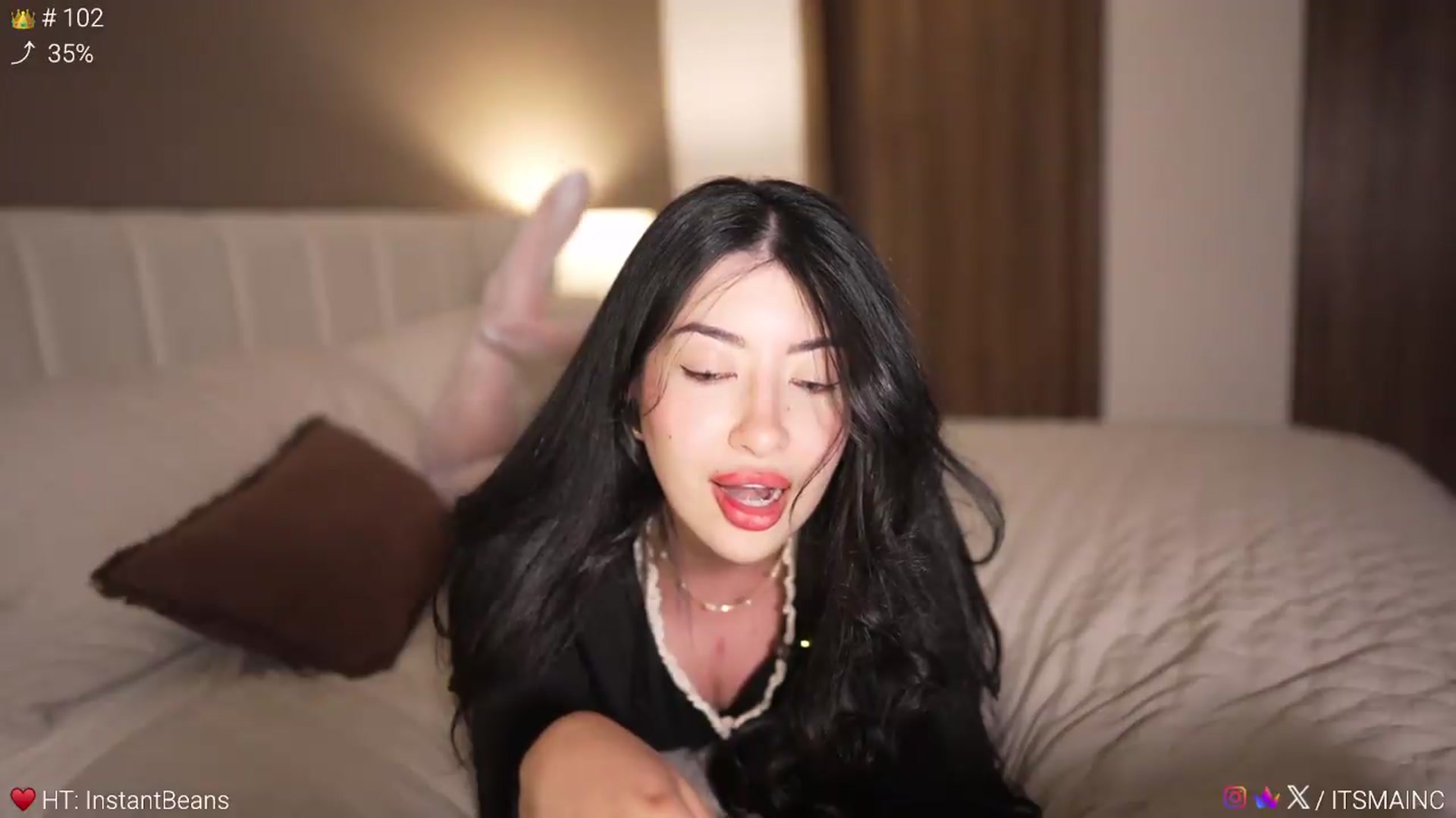 Gallery image thumbnail from Caroline_'s myfreecams stream on, 06/27/2026, 06:37 image 8 of 20