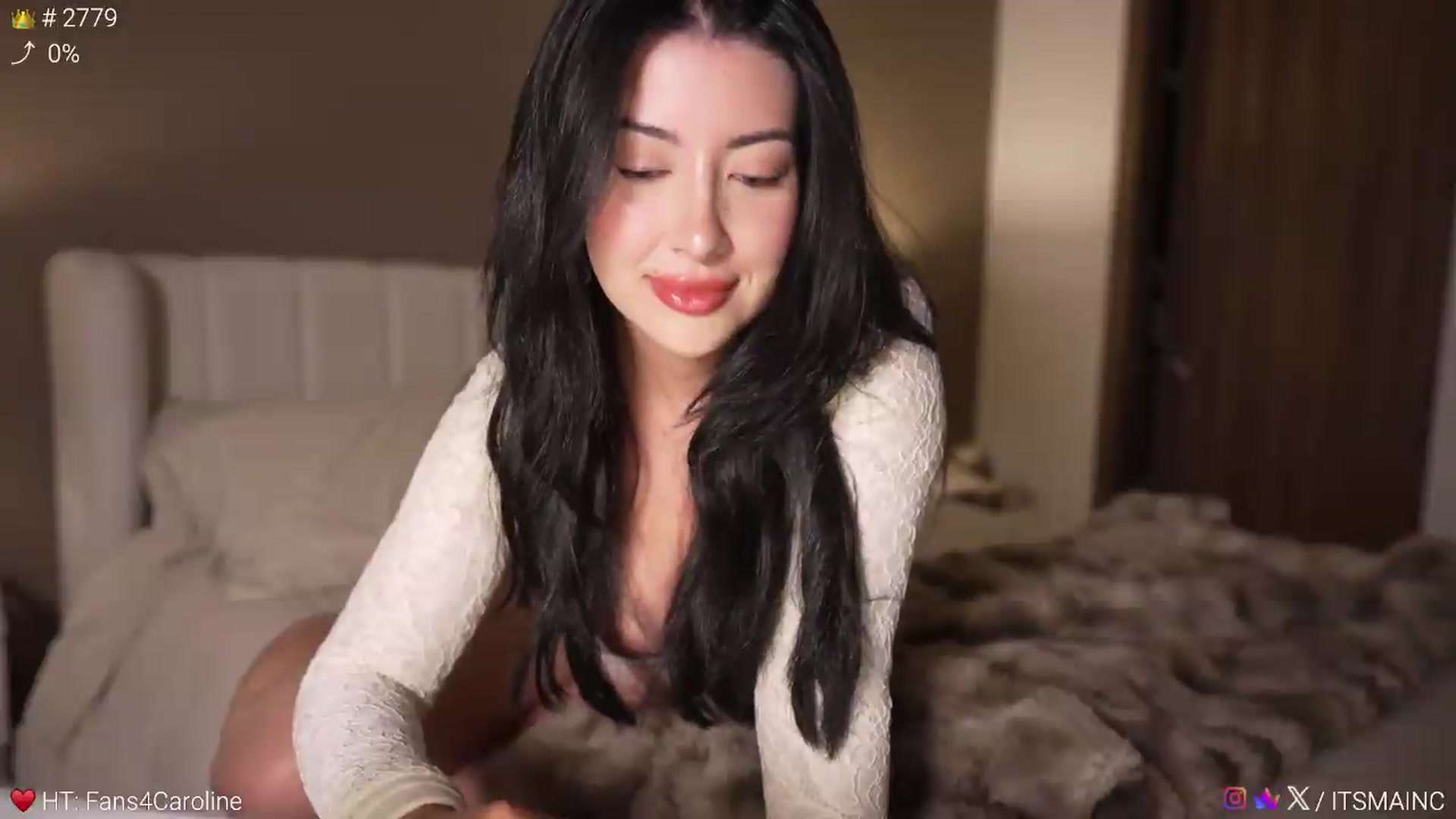 Gallery image thumbnail from Caroline_'s myfreecams stream on, 08/03/2026, 04:19 image 8 of 20