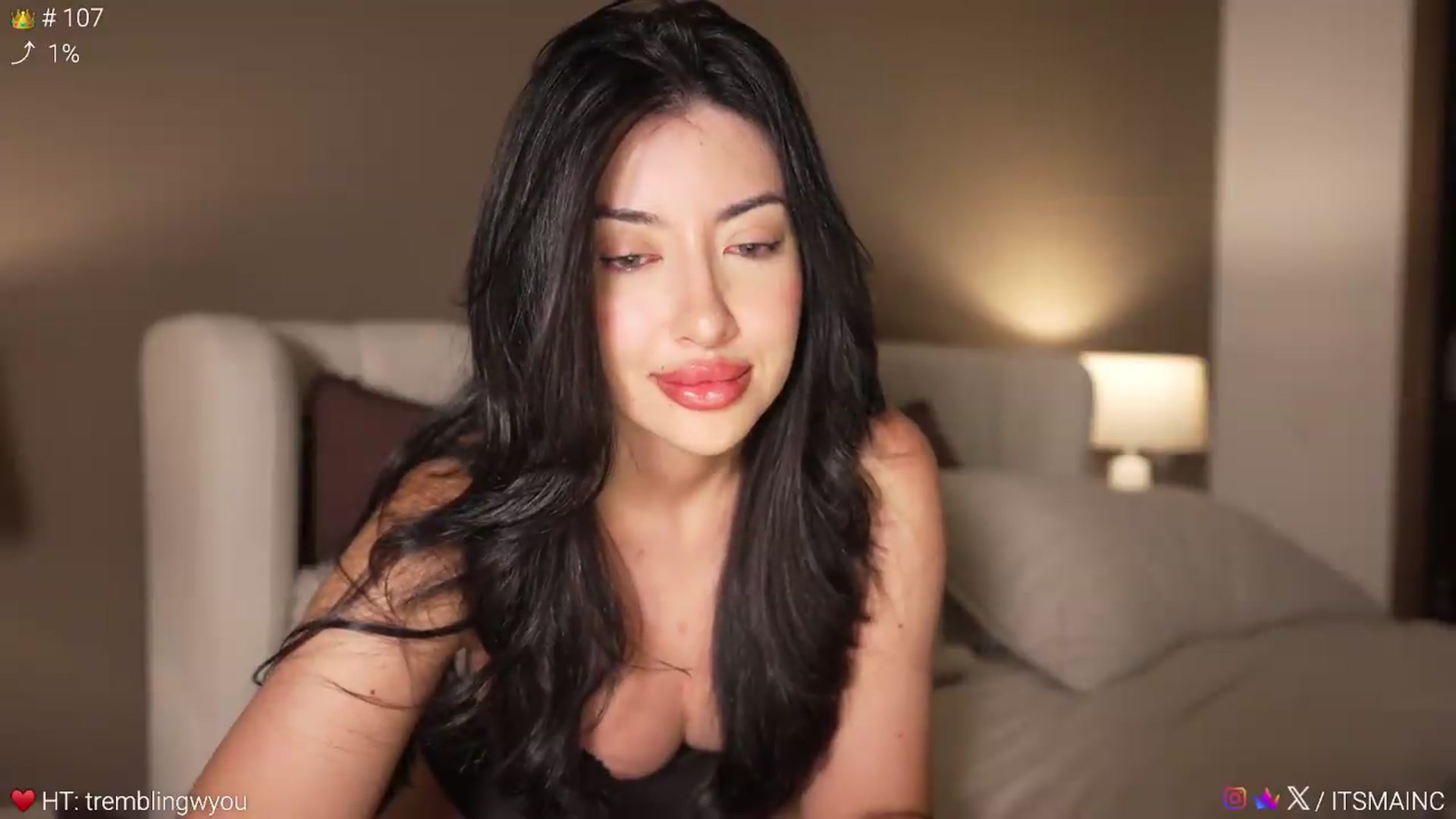 Gallery image thumbnail from Caroline_'s myfreecams stream on, 08/05/2026, 04:55 image 19 of 20
