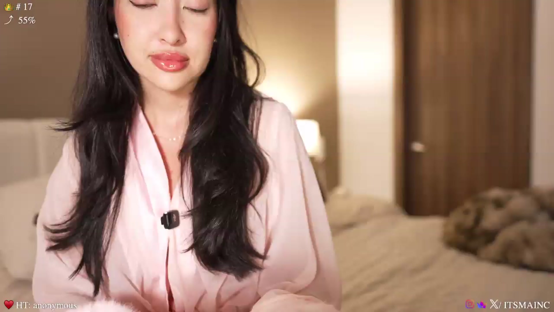 Gallery image thumbnail from Caroline_'s myfreecams stream on, 08/17/2026, 05:15 image 6 of 20