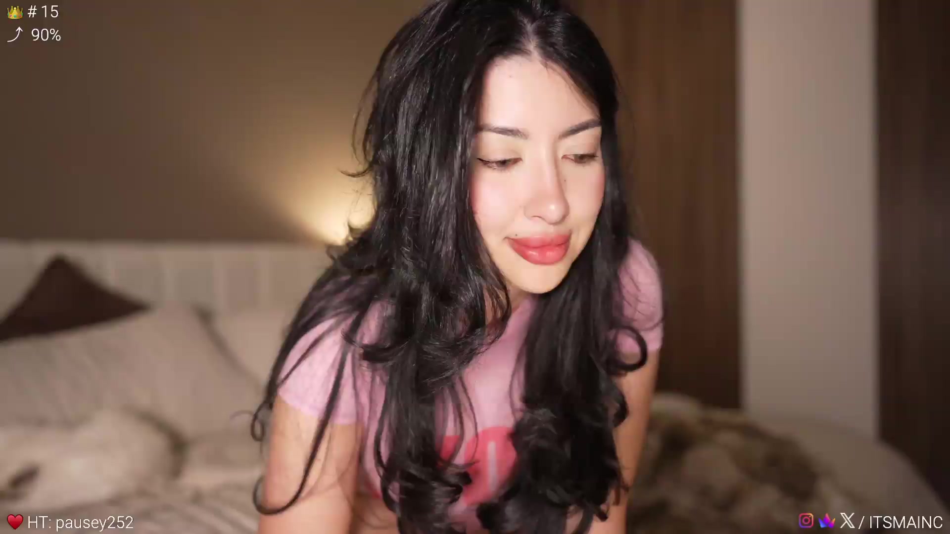 Gallery image thumbnail from Caroline_'s myfreecams stream on, 08/27/2026, 06:05 image 16 of 20