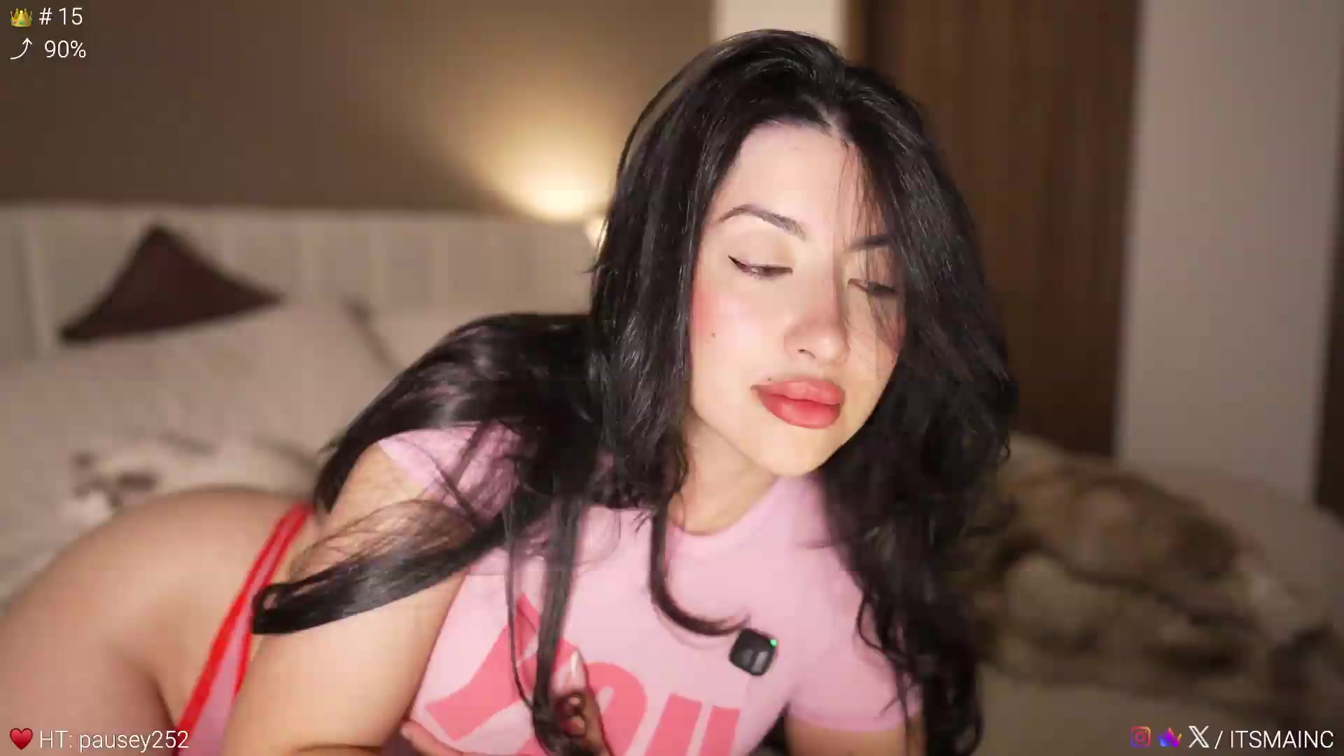 Gallery image thumbnail from Caroline_'s myfreecams stream on, 08/27/2026, 06:05 image 17 of 20