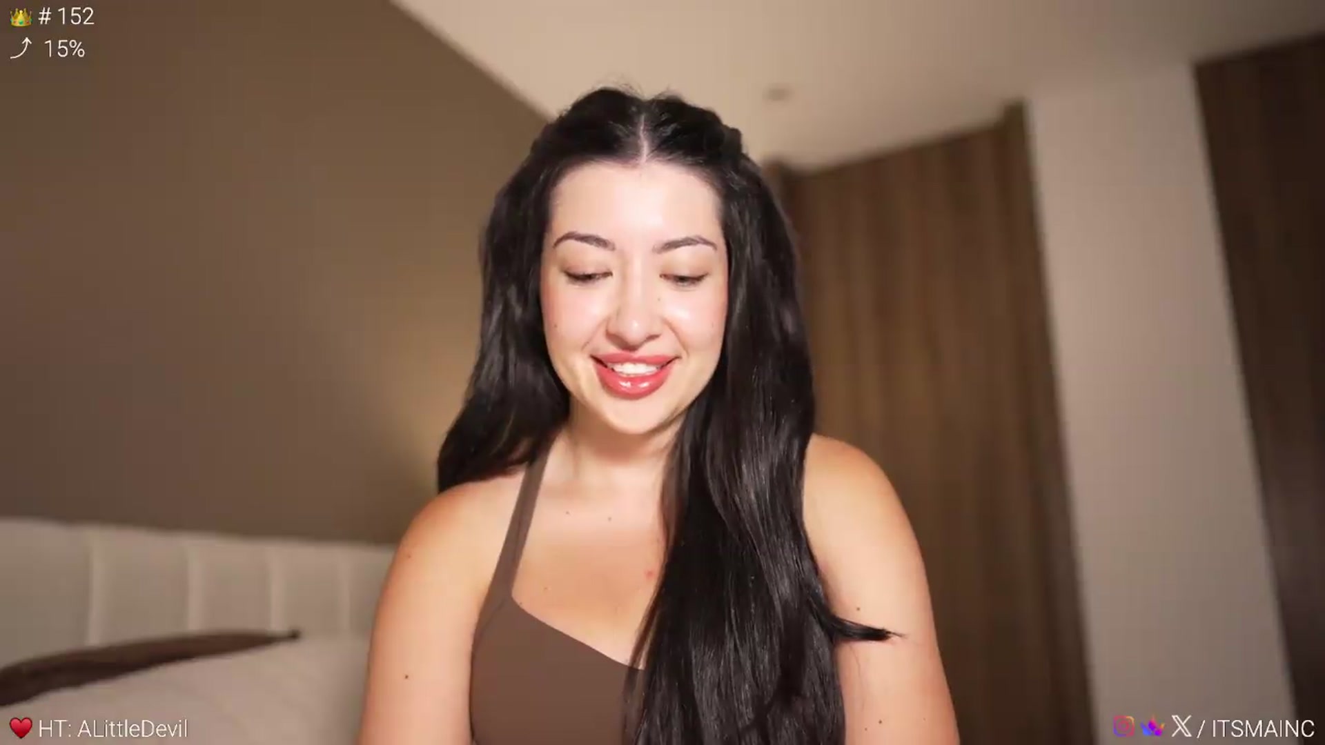 Gallery image thumbnail from Caroline_'s myfreecams stream on, 09/18/2026, 07:40 image 9 of 20