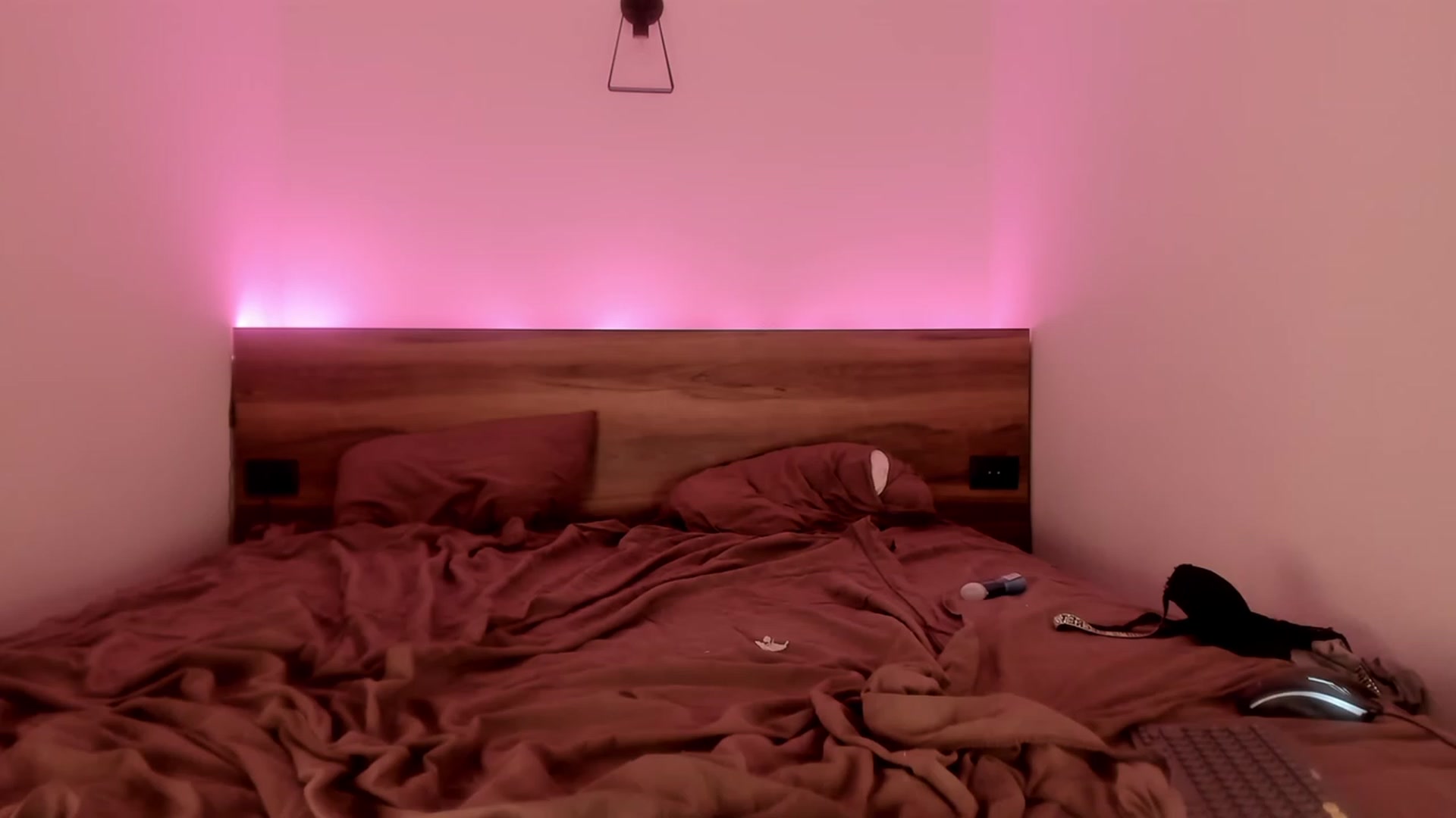 Gallery image thumbnail from Caroline_Bell's myfreecams stream on, 09/28/2023, 15:51 image 20 of 20