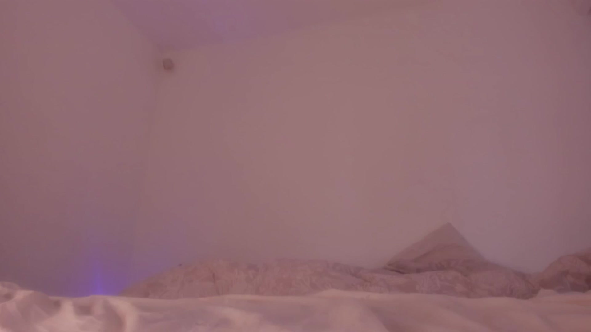 Gallery image thumbnail from Caroline_Bell's myfreecams stream on, 04/15/2025, 13:57 image 17 of 20