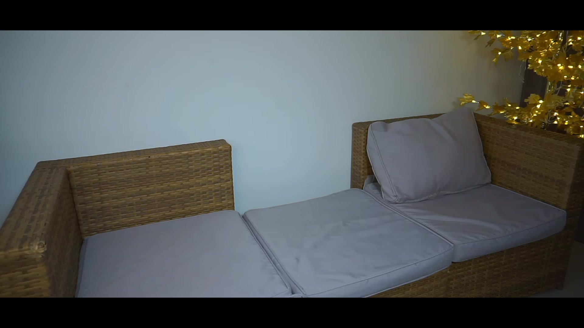 Gallery image thumbnail from Caroline_Ross's myfreecams stream on, 02/04/2023, 18:48 image 16 of 20