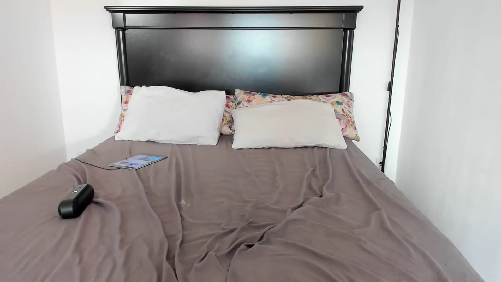 Gallery image thumbnail from Carollyne_'s myfreecams stream on, 04/14/2023, 16:43 image 2 of 20