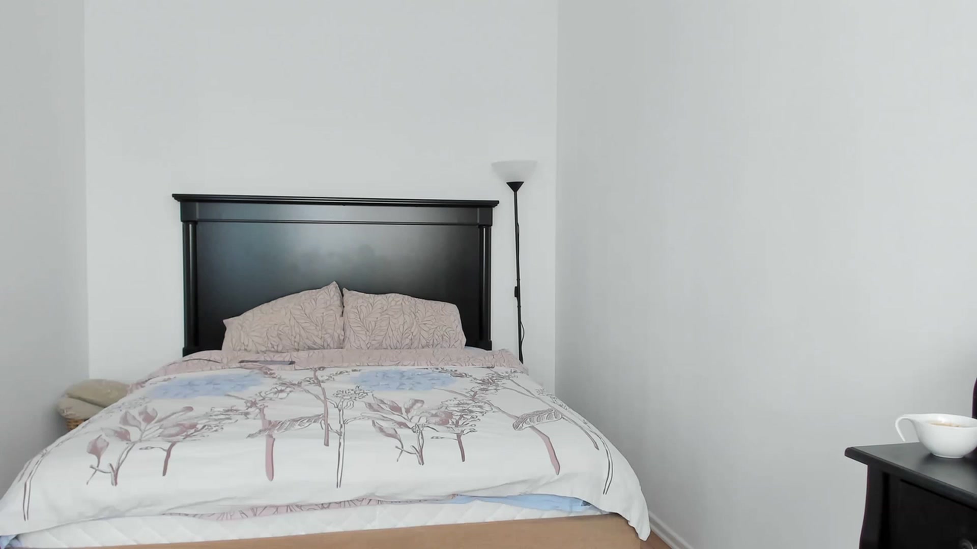 Gallery image thumbnail from Carollyne_'s myfreecams stream on, 05/12/2023, 11:46 image 8 of 20