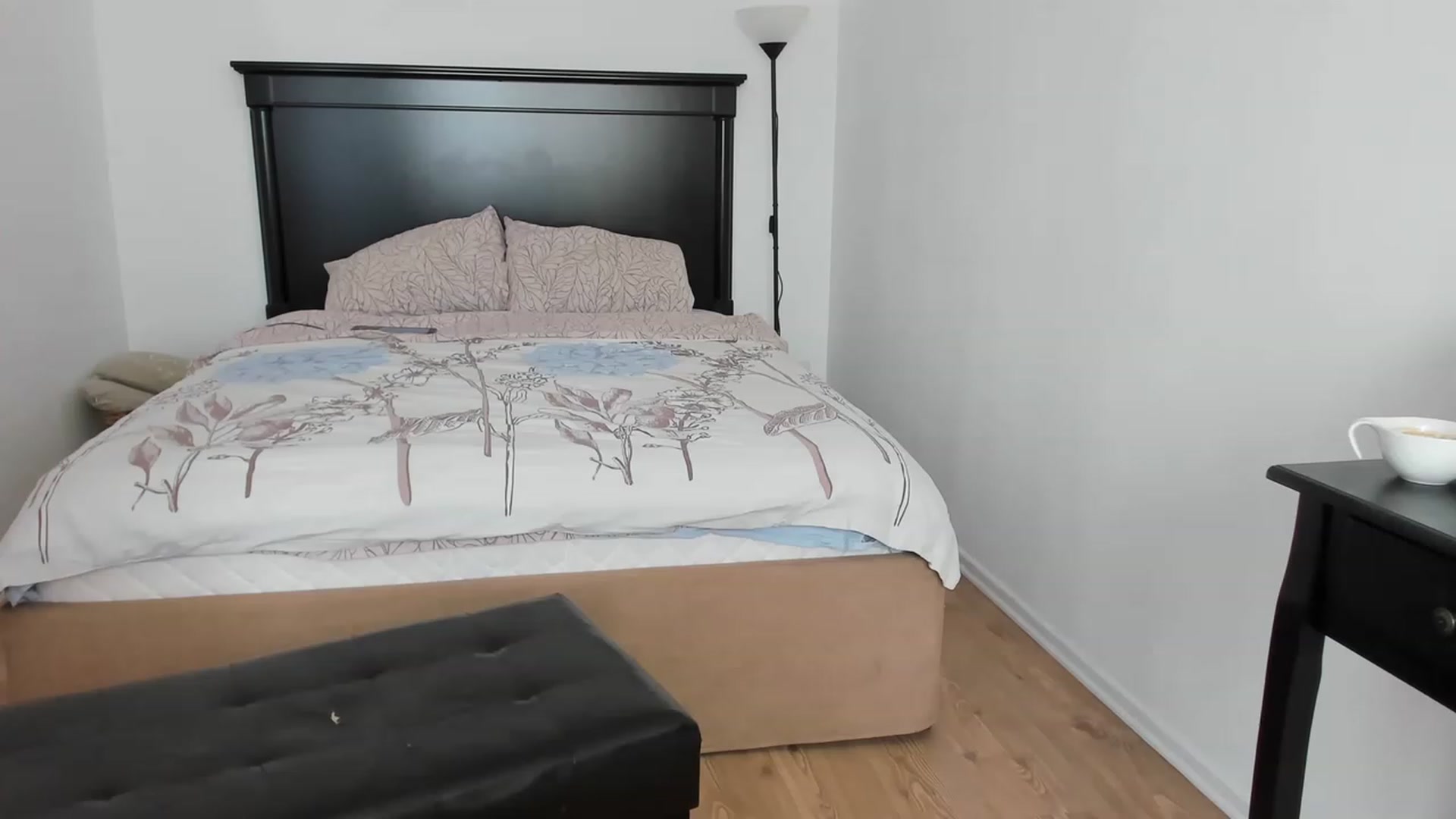 Gallery image thumbnail from Carollyne_'s myfreecams stream on, 05/12/2023, 13:38 image 2 of 20