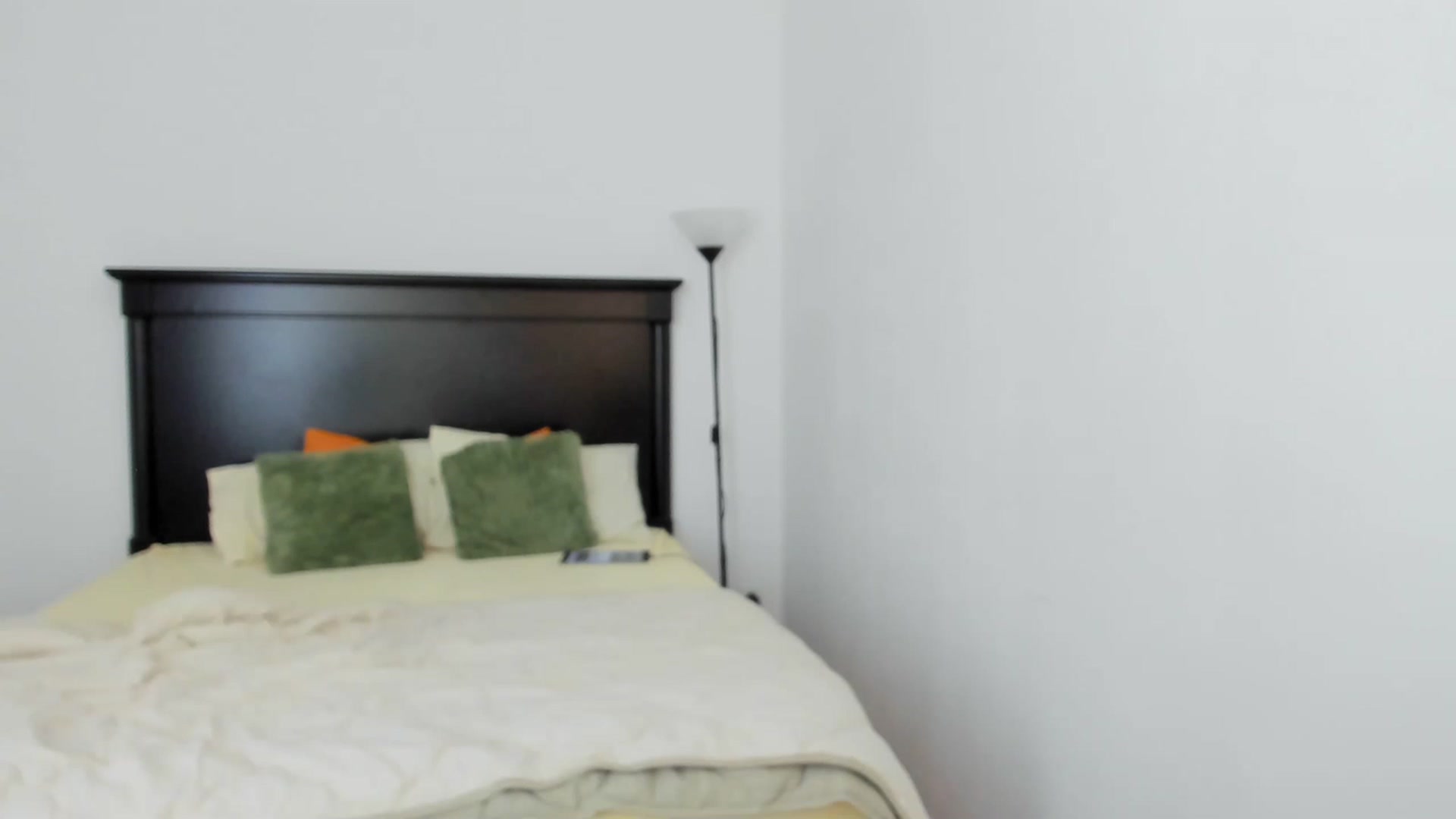 Gallery image thumbnail from Carollyne_'s myfreecams stream on, 06/06/2023, 14:40 image 16 of 20