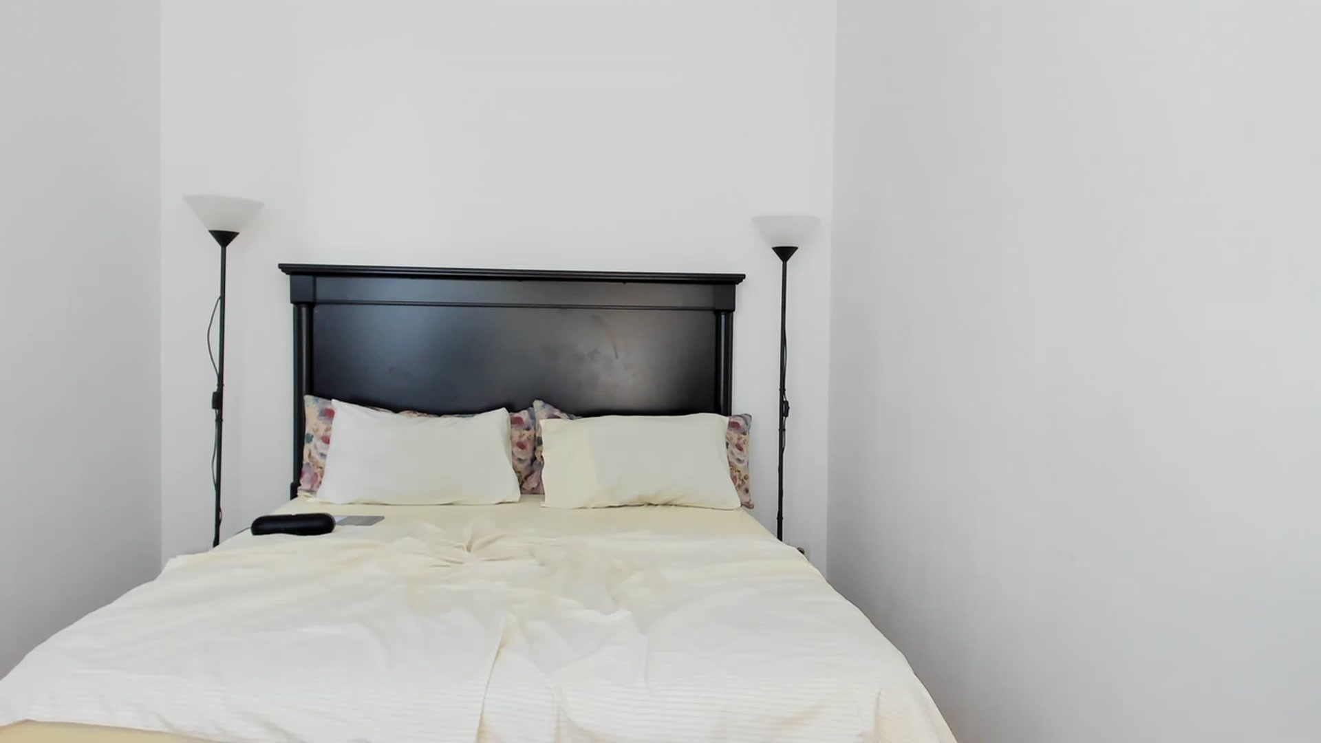 Gallery image thumbnail from Carollyne_'s myfreecams stream on, 07/02/2023, 15:17 image 6 of 20