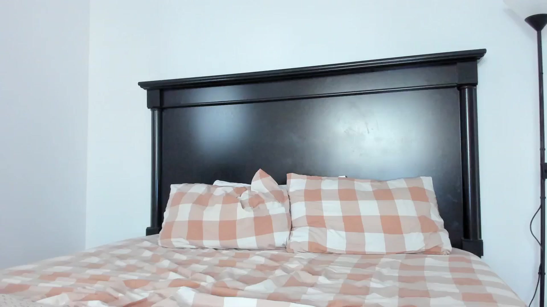 Gallery image thumbnail from Carollyne_'s myfreecams stream on, 09/15/2023, 14:39 image 10 of 20