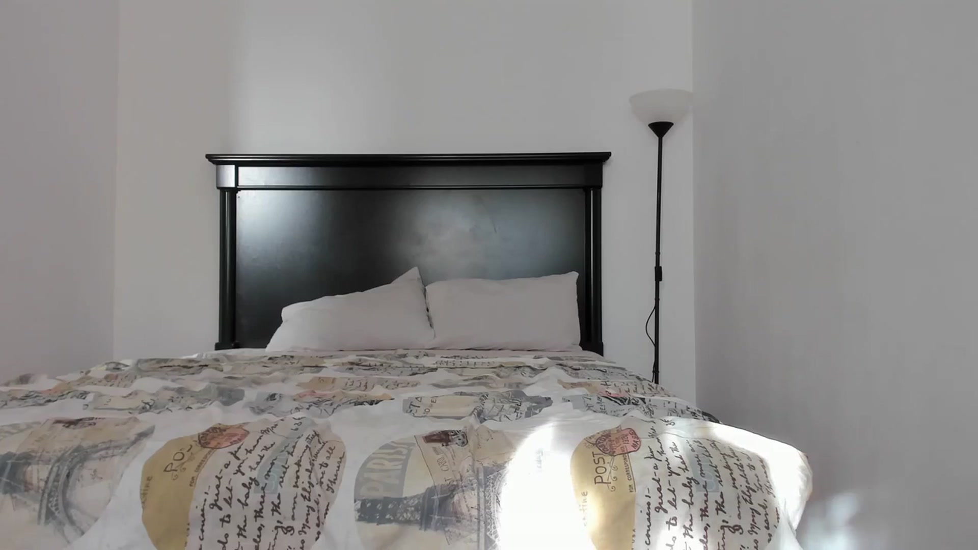 Gallery image thumbnail from Carollyne_'s myfreecams stream on, 09/20/2023, 14:58 image 8 of 20
