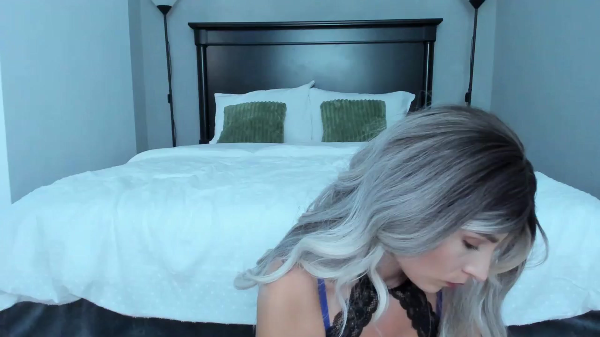 Gallery image thumbnail from Carollyne_'s myfreecams stream on, 11/01/2023, 14:23 image 16 of 20