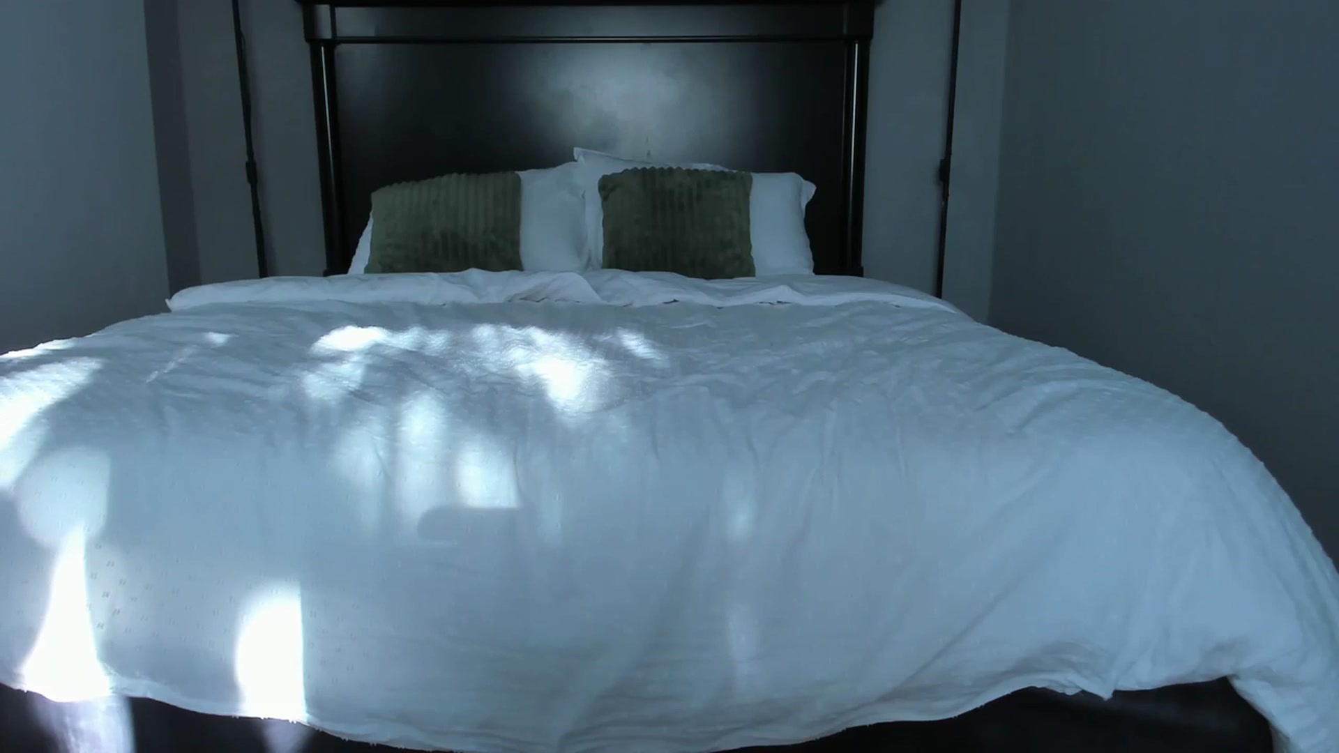 Gallery image thumbnail from Carollyne_'s myfreecams stream on, 11/07/2023, 13:23 image 9 of 20