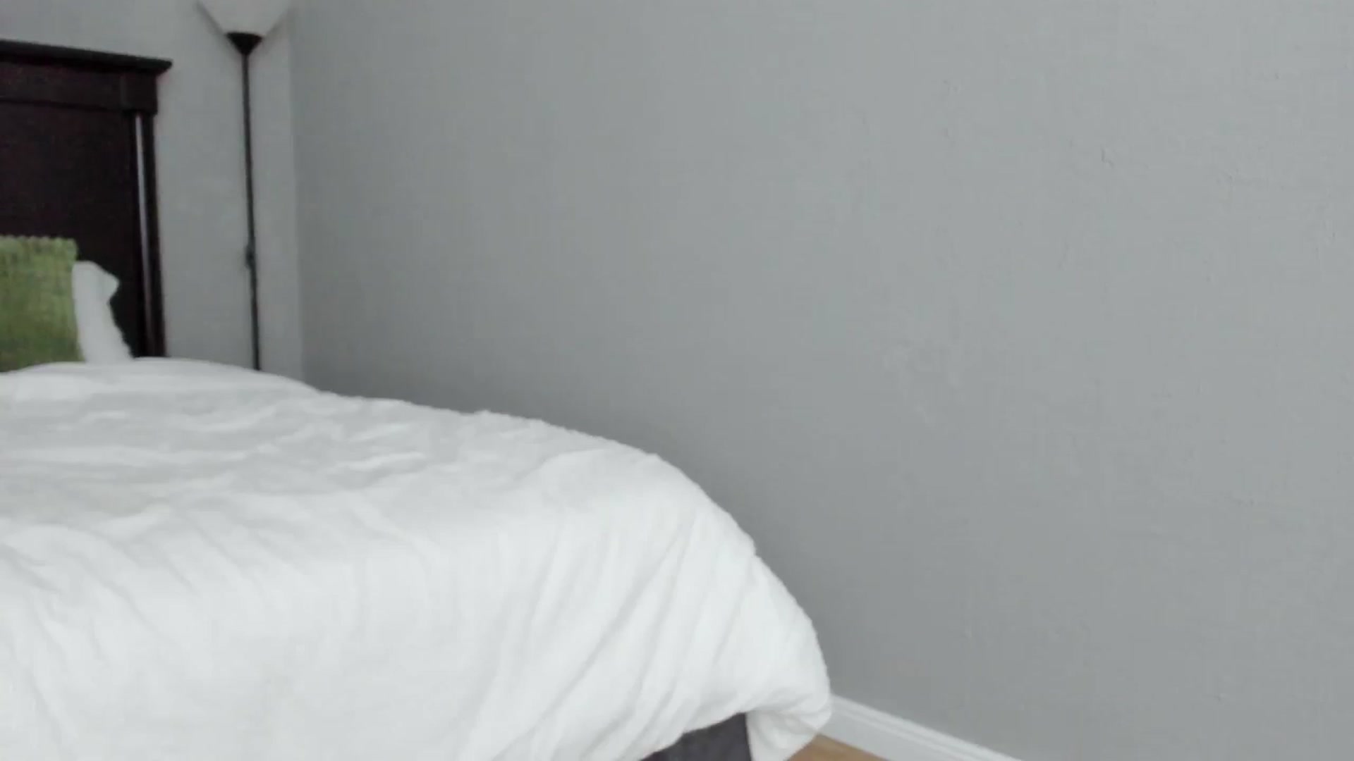 Gallery image thumbnail from Carollyne_'s myfreecams stream on, 11/15/2023, 16:42 image 19 of 20