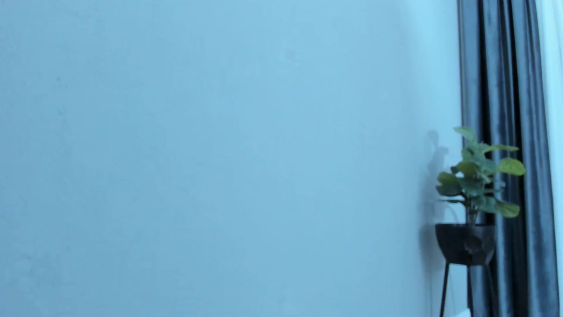 Gallery image thumbnail from Carollyne_'s myfreecams stream on, 11/27/2023, 17:22 image 15 of 20