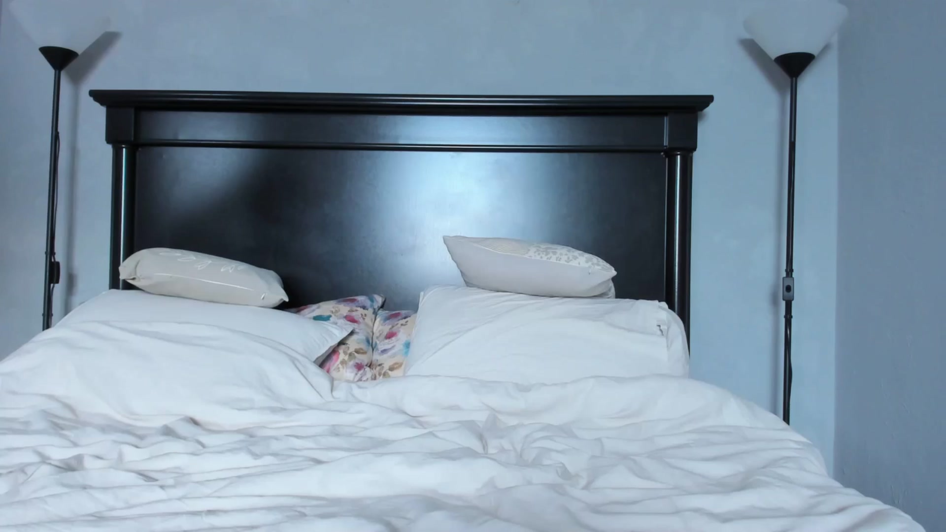 Gallery image thumbnail from Carollyne_'s myfreecams stream on, 01/19/2024, 12:47 image 16 of 20