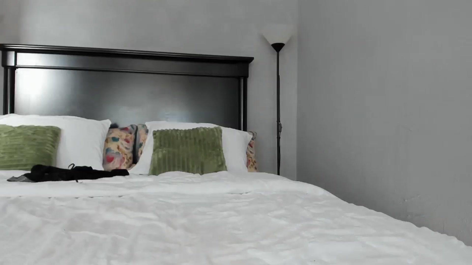 Gallery image thumbnail from Carollyne_'s myfreecams stream on, 03/16/2024, 14:01 image 20 of 20