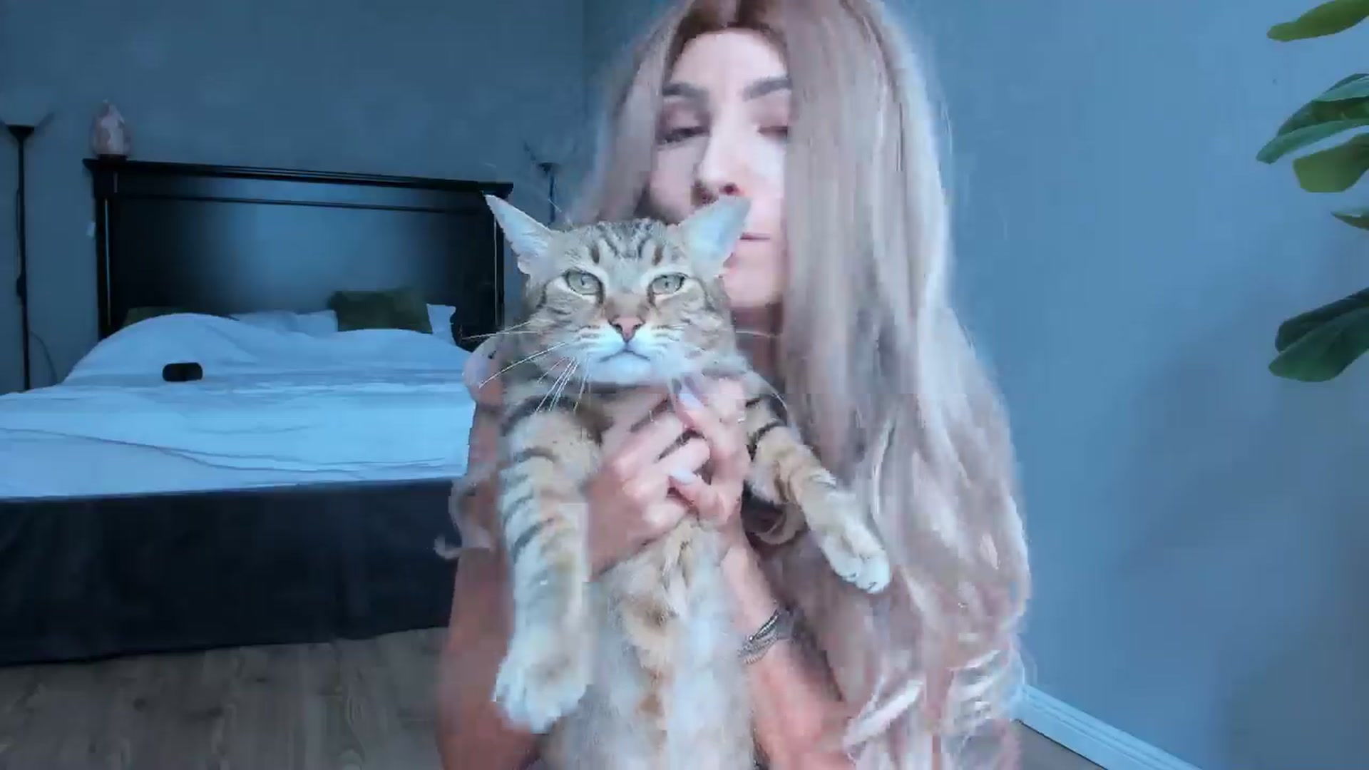 Gallery image thumbnail from Carollyne_'s myfreecams stream on, 06/11/2024, 13:41 image 5 of 20