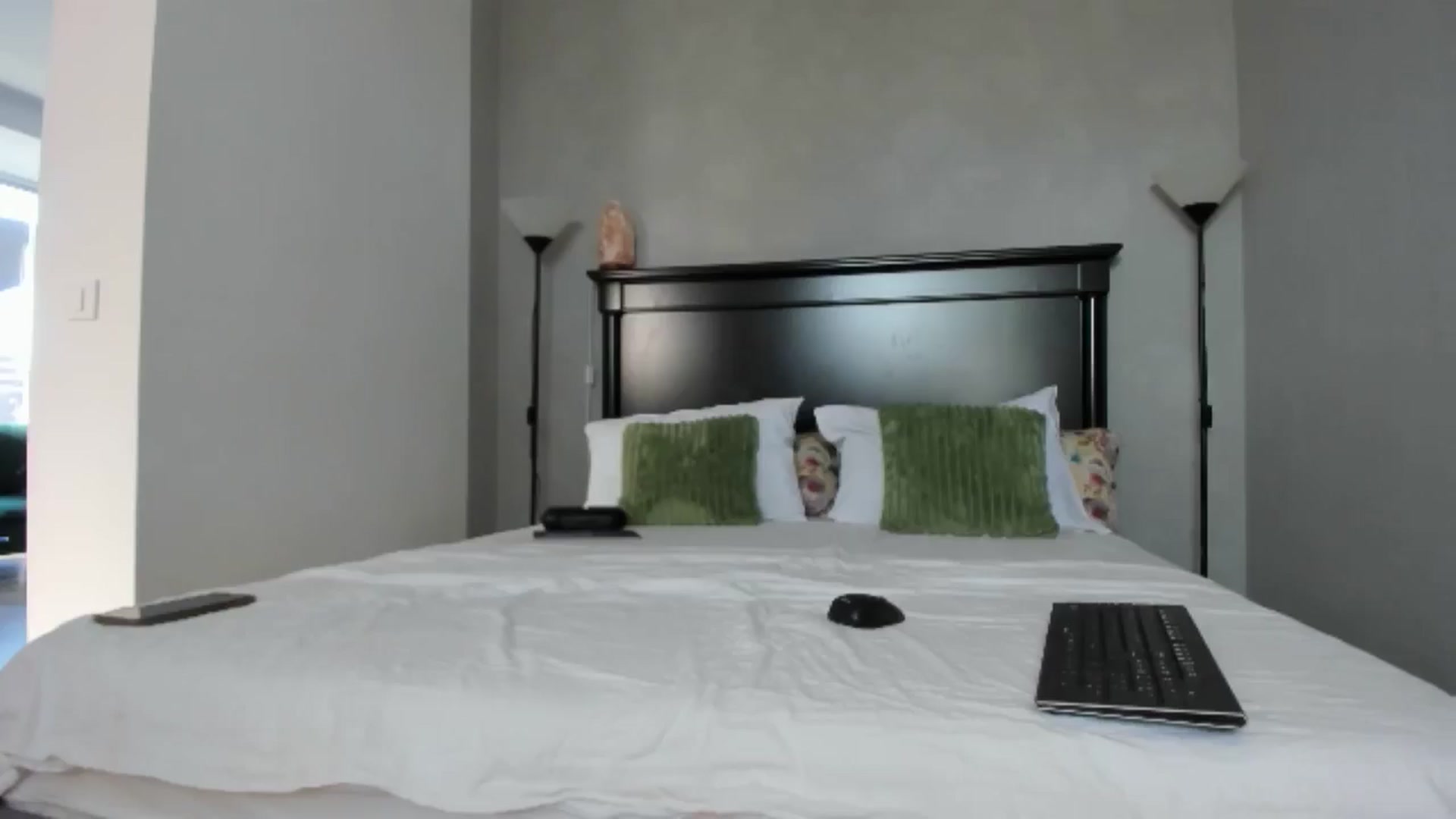 Gallery image thumbnail from Carollyne_'s myfreecams stream on, 08/23/2024, 14:05 image 1 of 20