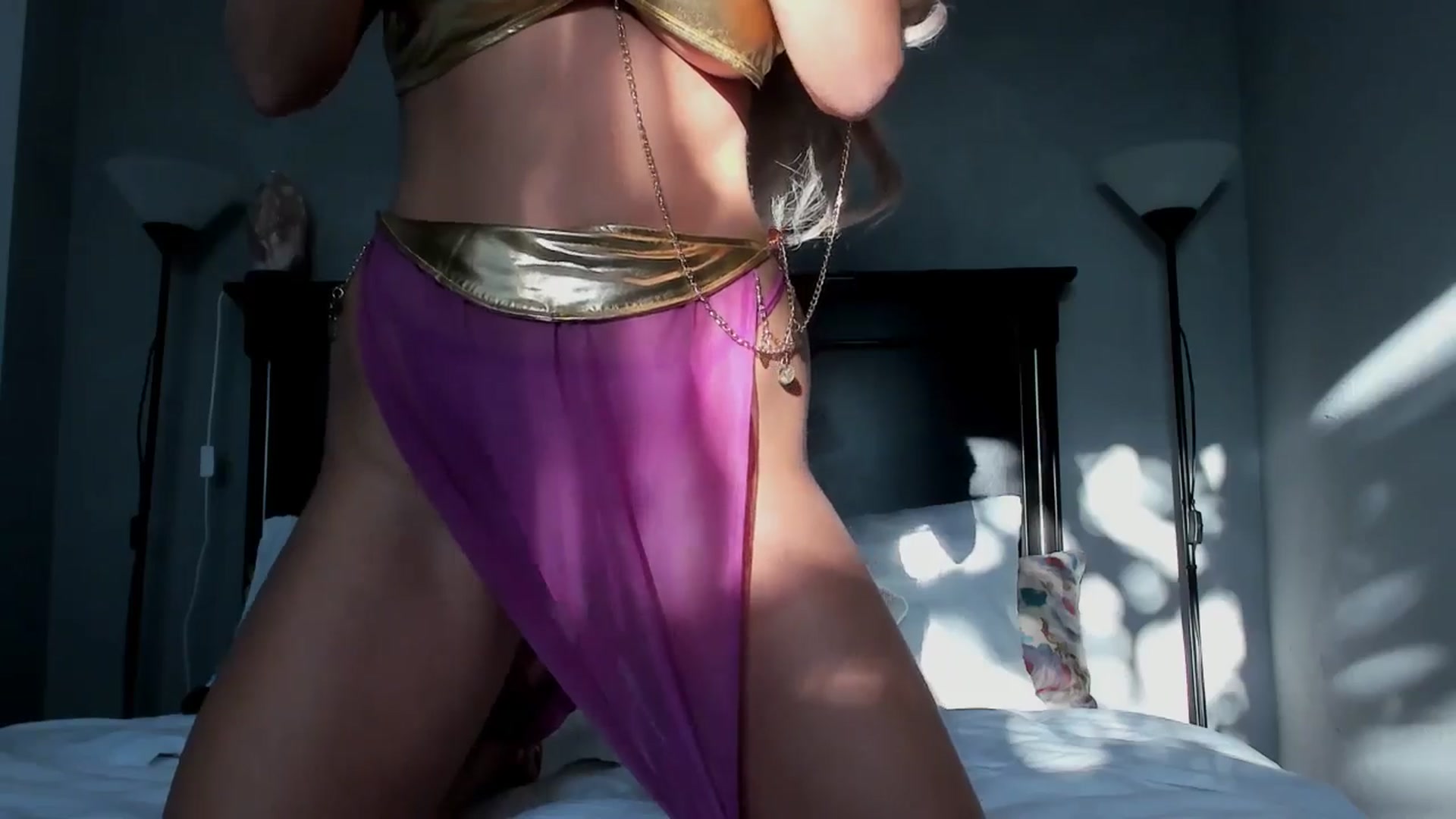 Gallery image thumbnail from Carollyne_'s myfreecams stream on, 10/21/2024, 15:44 image 2 of 20