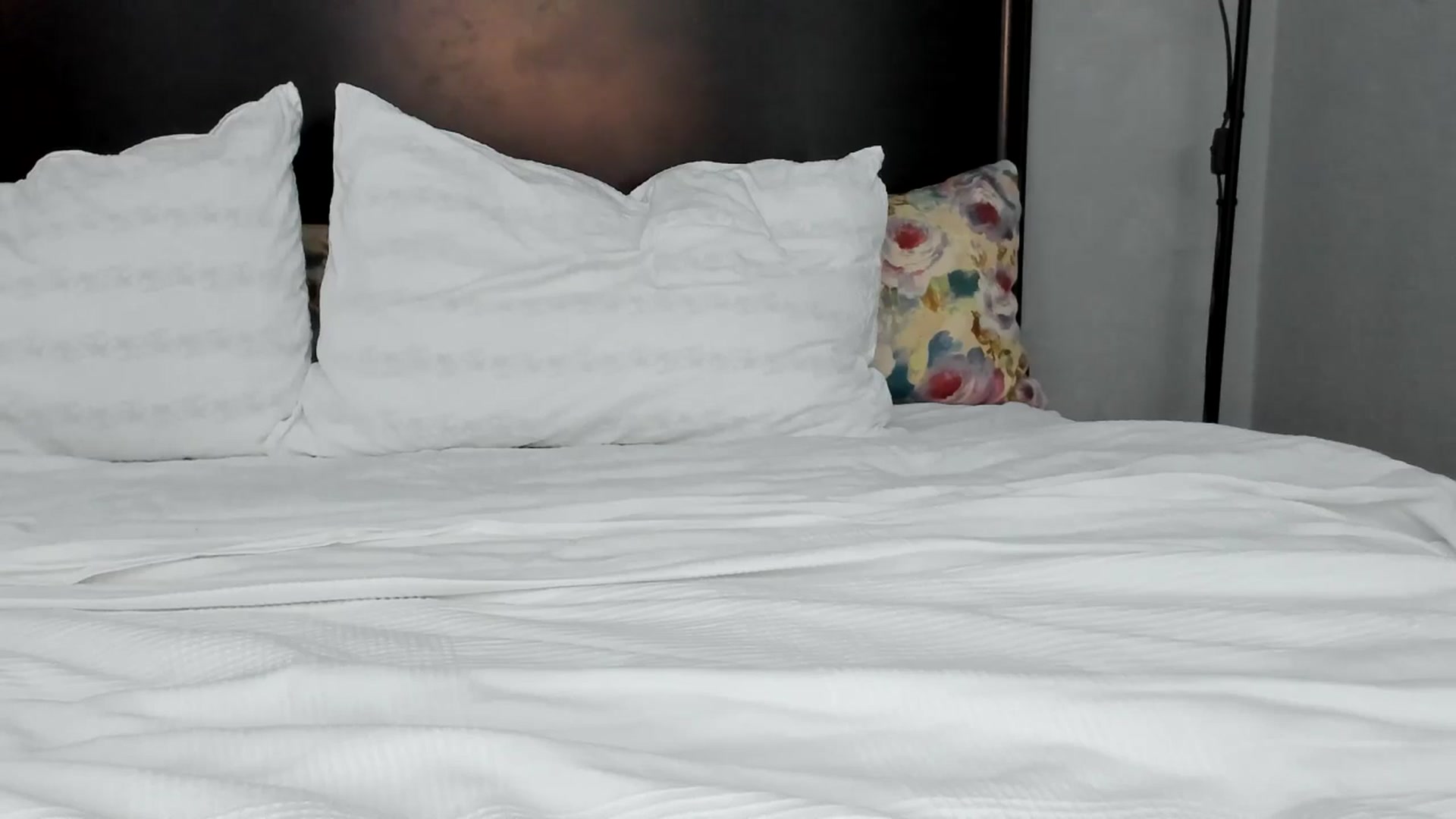 Gallery image thumbnail from Carollyne_'s myfreecams stream on, 11/26/2024, 15:59 image 12 of 20