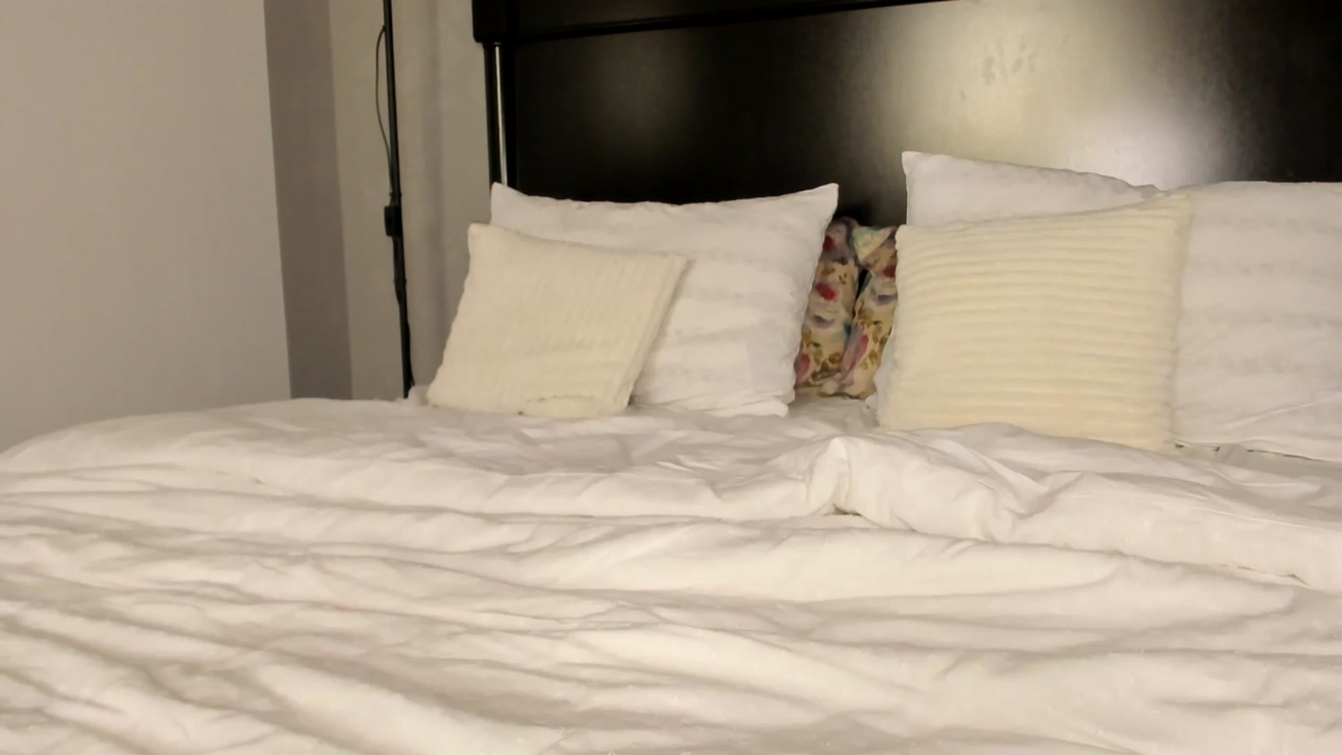 Gallery image thumbnail from Carollyne_'s myfreecams stream on, 02/06/2025, 08:34 image 16 of 20