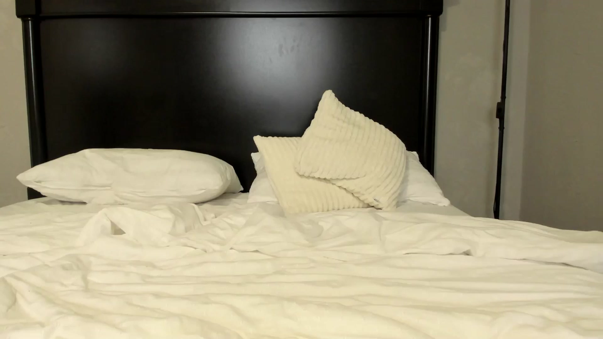Gallery image thumbnail from Carollyne_'s myfreecams stream on, 02/17/2025, 15:14 image 19 of 20