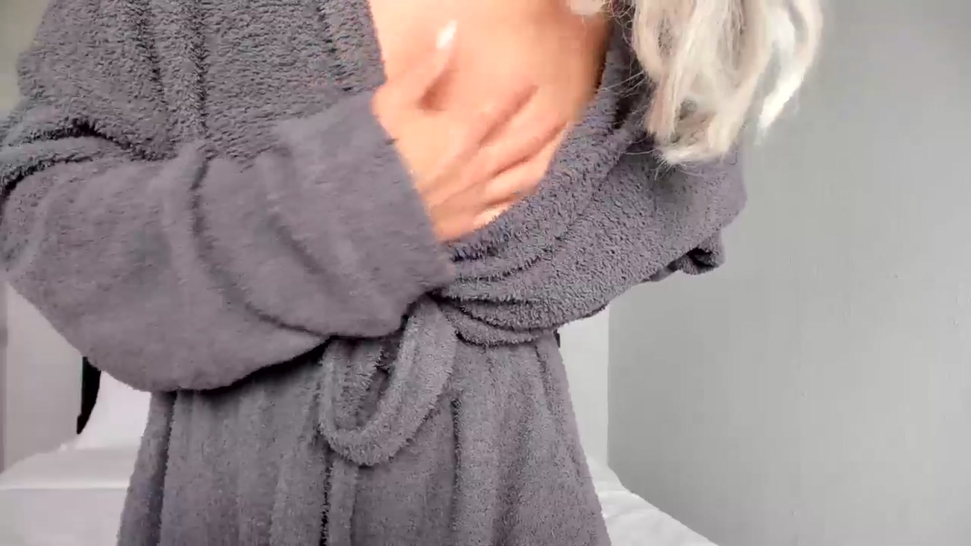 Gallery image thumbnail from Carollyne_'s myfreecams stream on, 05/10/2025, 15:37 image 3 of 20