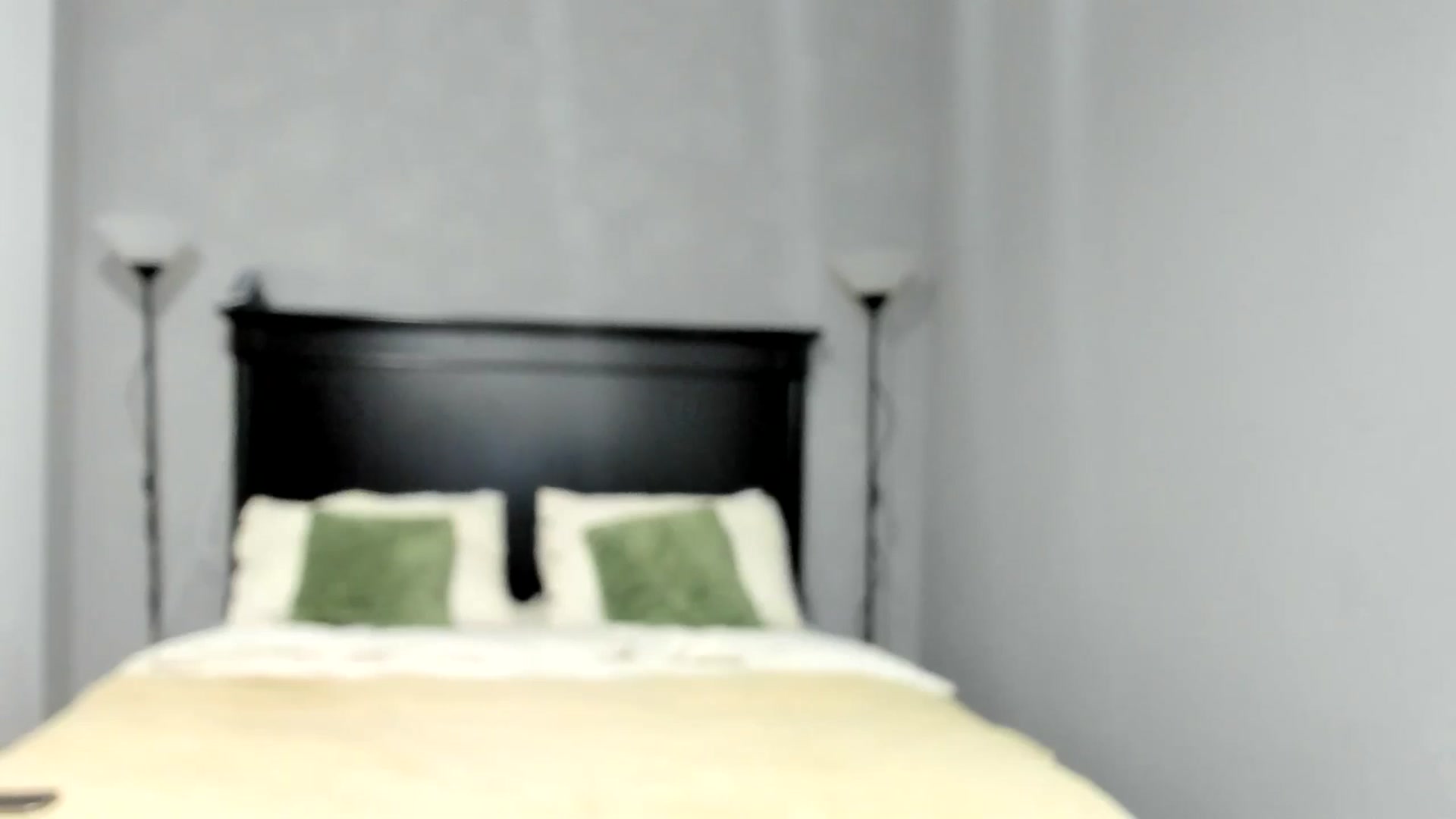 Gallery image thumbnail from Carollyne_'s myfreecams stream on, 11/14/2025, 13:00 image 7 of 20